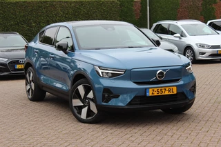 Volvo C40 Single Motor Extended Range Ultimate 82 kWh / SoH 95,6% / Trekhaak / Panoramadak / 360Camera / Half leder / Keyless / 20'' / Harman Kardon / CarPlay / Warmtepomp / Stuur+Stoelverwarming / Dodehoek / DAB / ACC