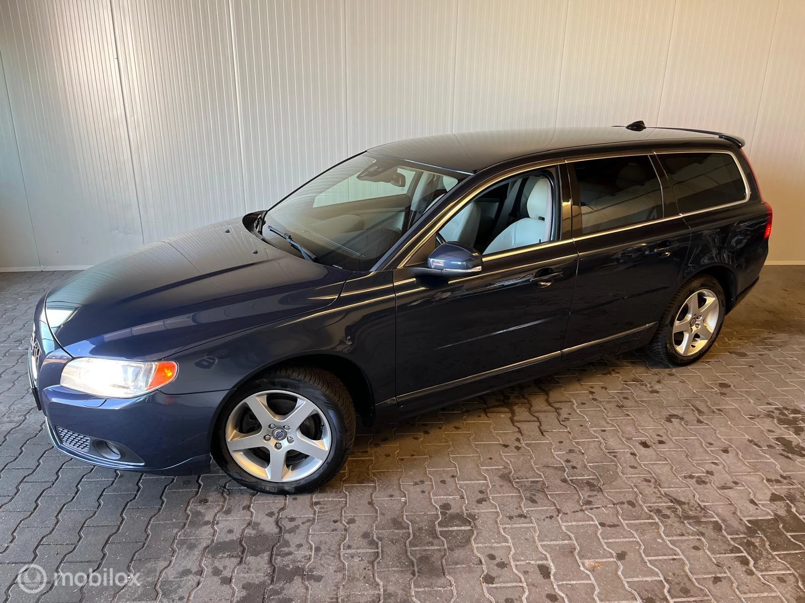 Hoofdafbeelding Volvo V70