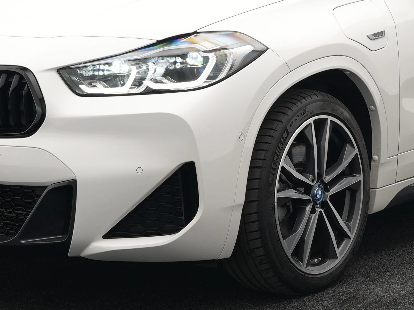 Hoofdafbeelding BMW X2
