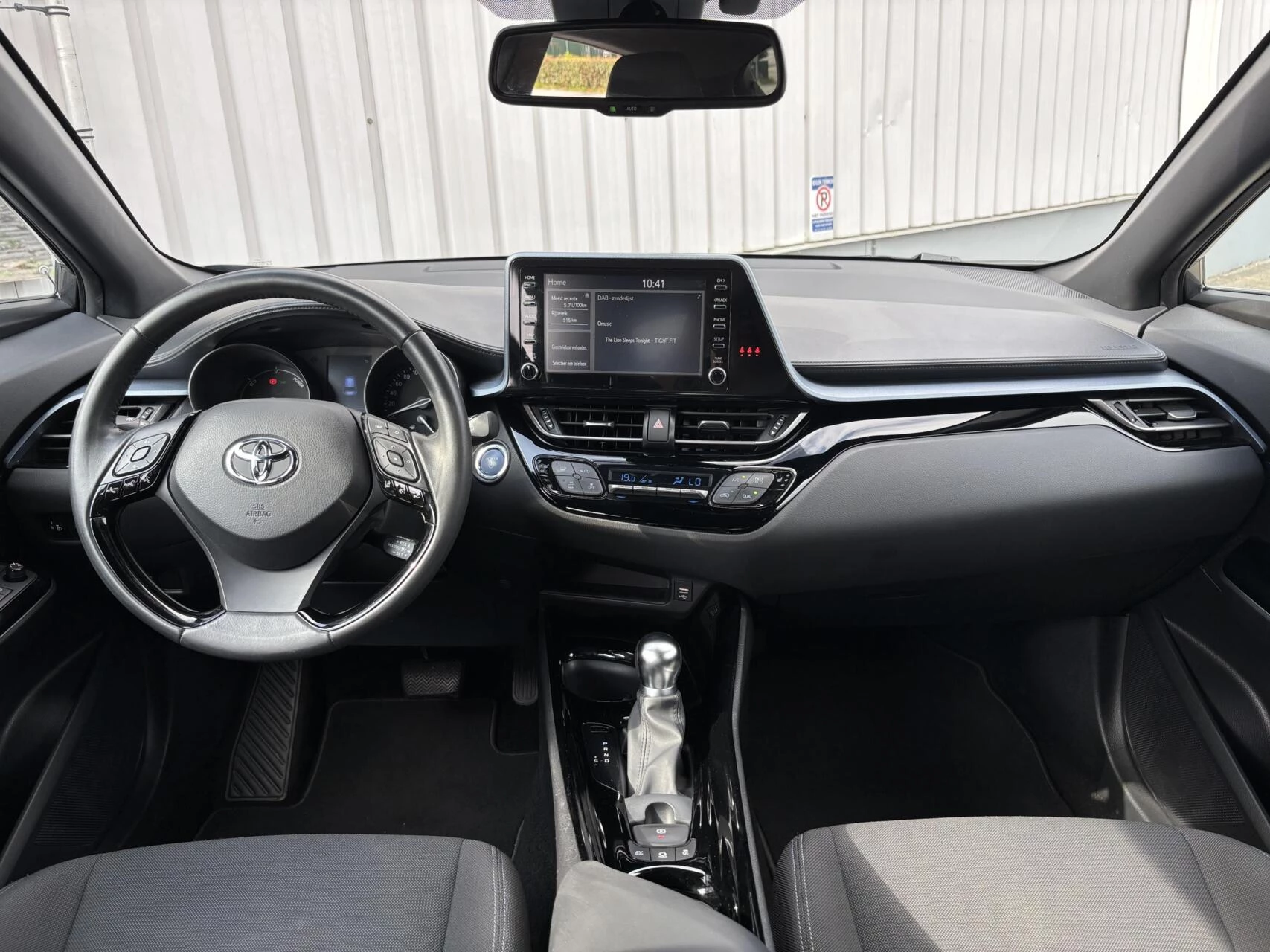 Hoofdafbeelding Toyota C-HR
