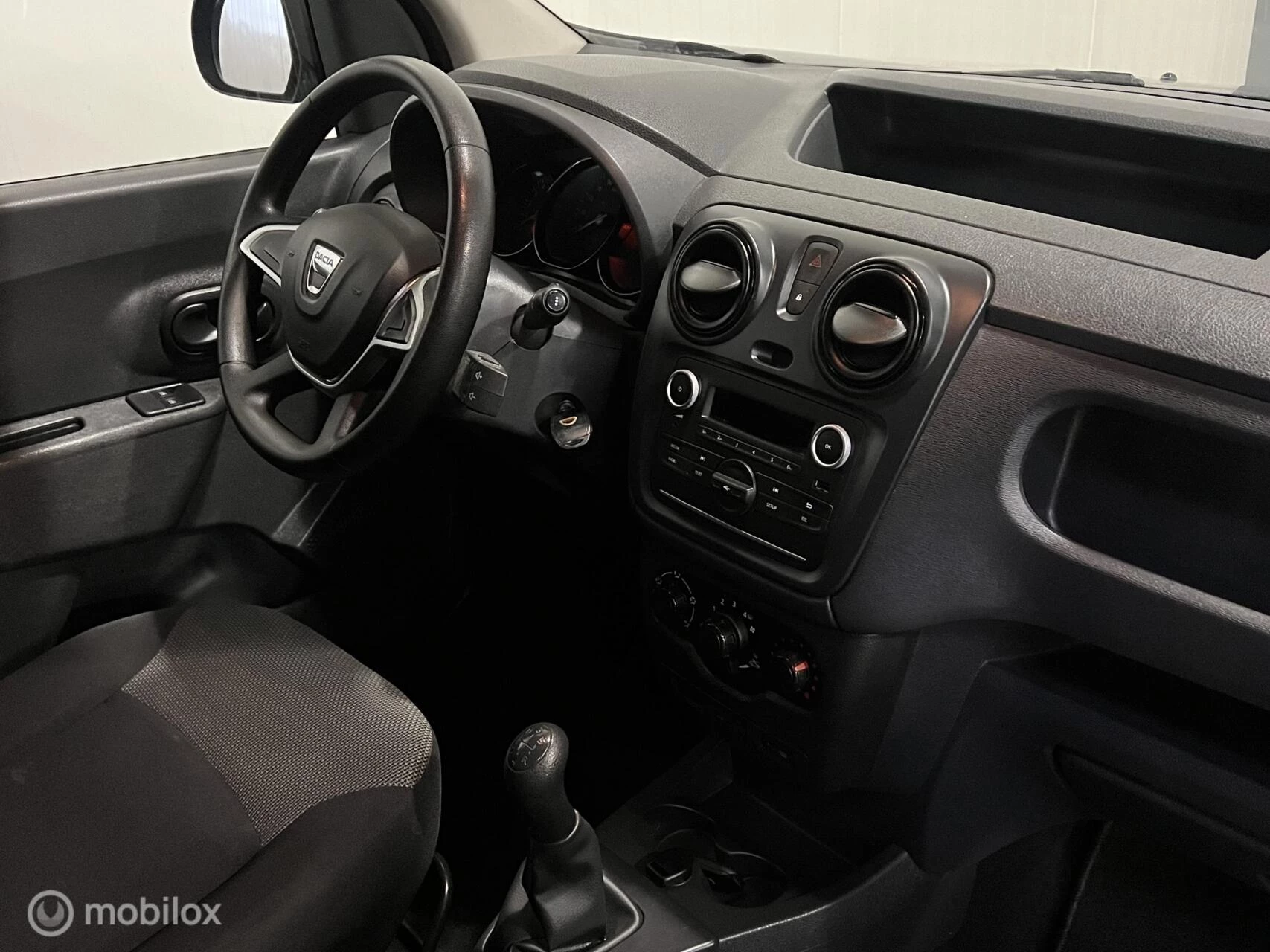 Hoofdafbeelding Dacia Dokker