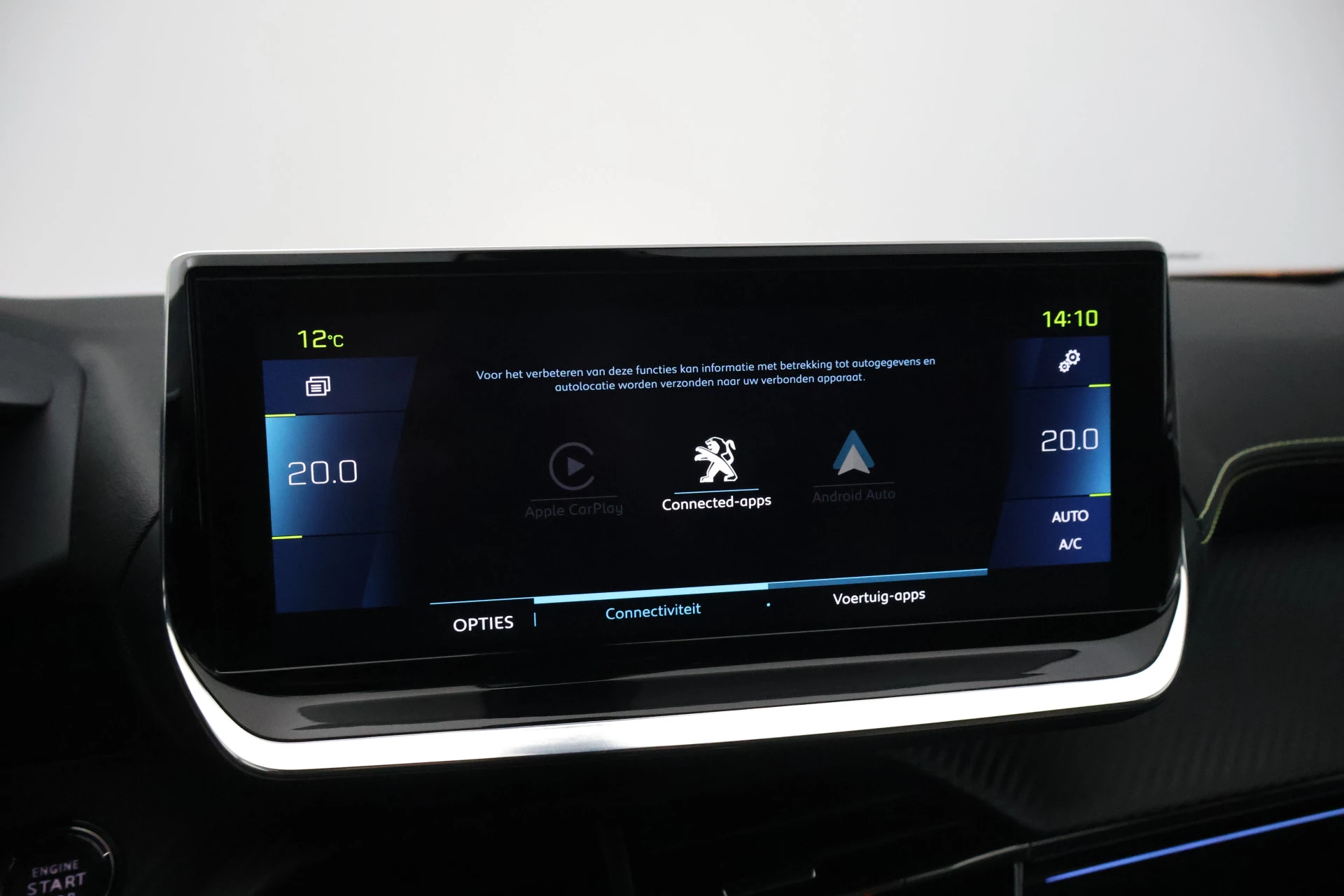 Hoofdafbeelding Peugeot e-2008