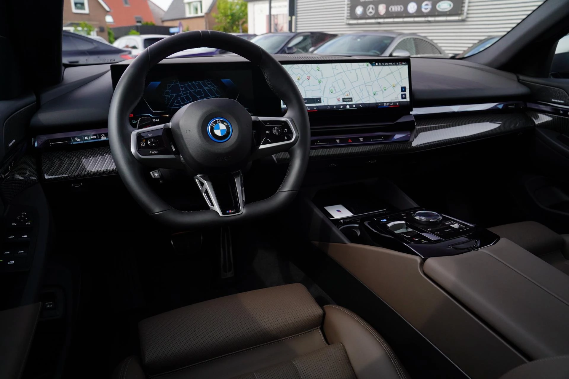 Hoofdafbeelding BMW i5