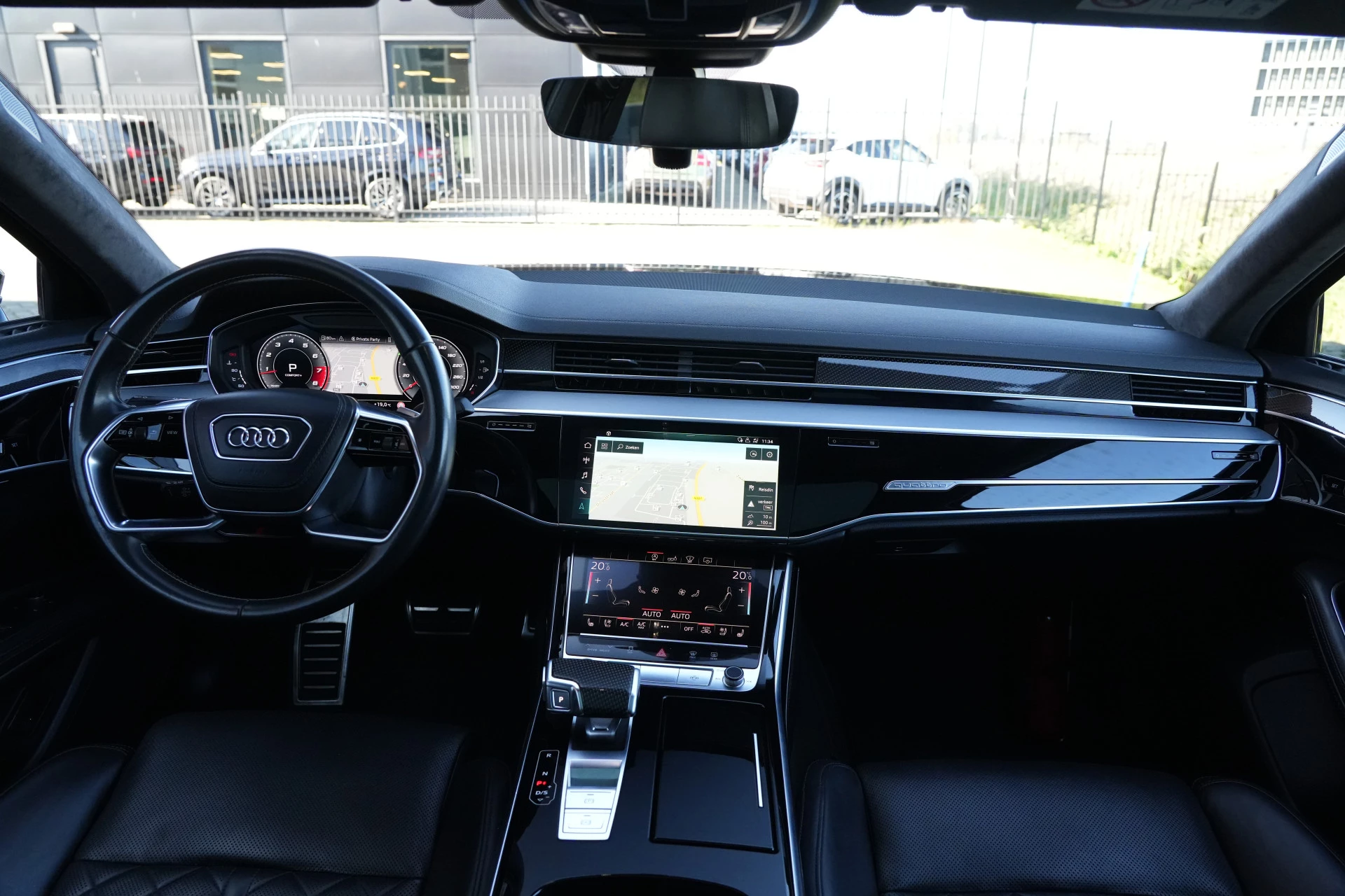 Hoofdafbeelding Audi S8