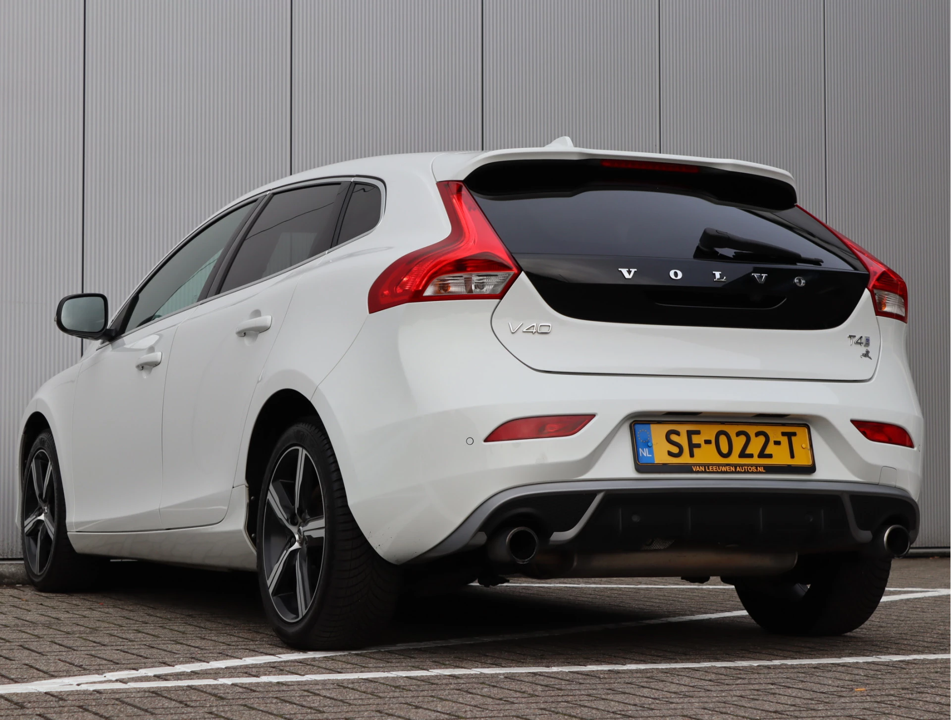 Hoofdafbeelding Volvo V40