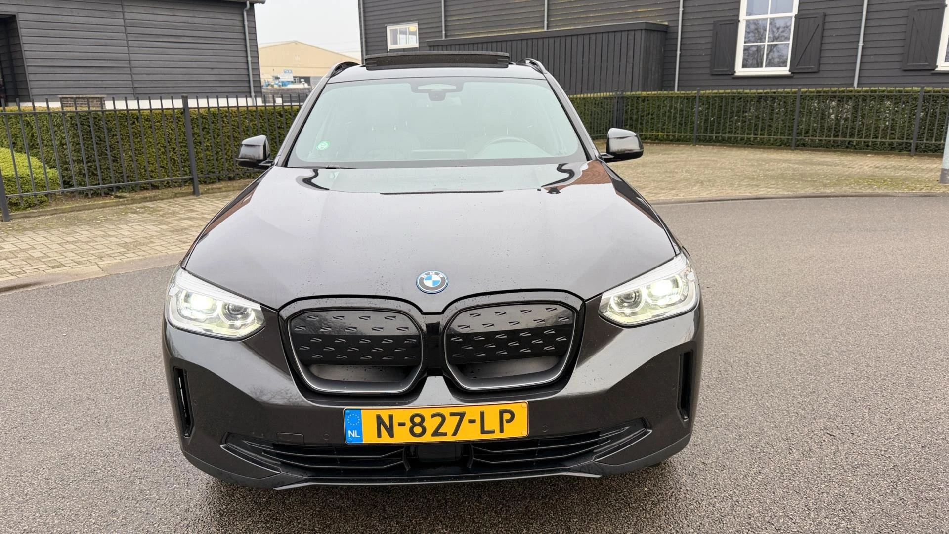 Hoofdafbeelding BMW iX3