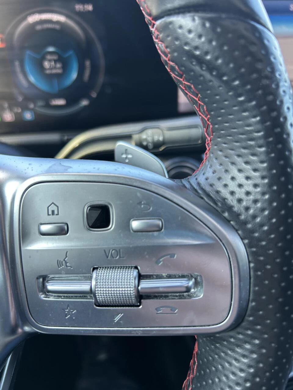 Hoofdafbeelding Mercedes-Benz EQA