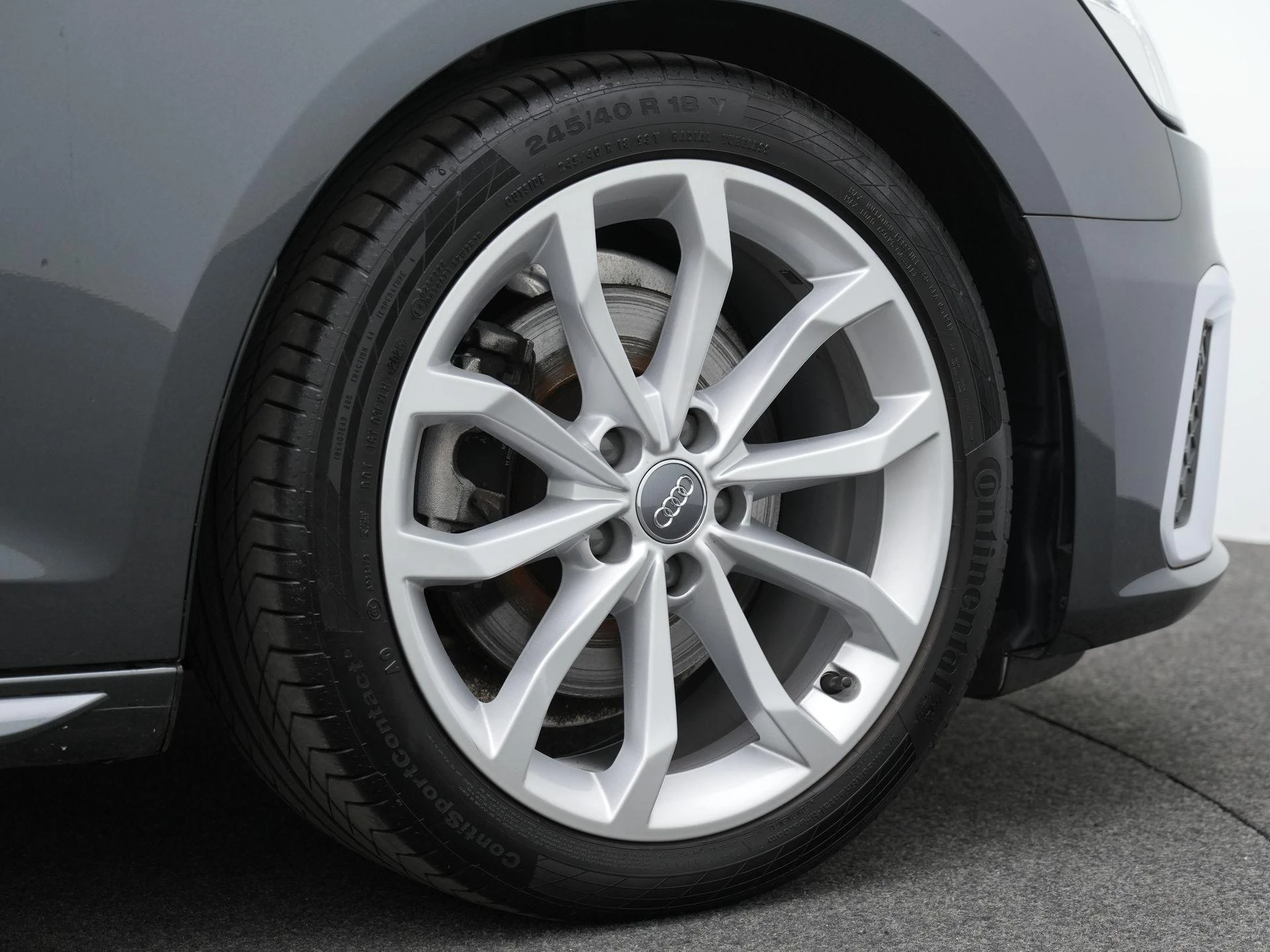 Hoofdafbeelding Audi A4