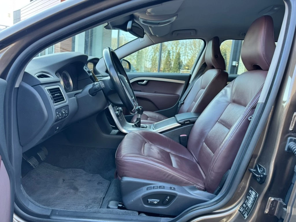 Hoofdafbeelding Volvo V70