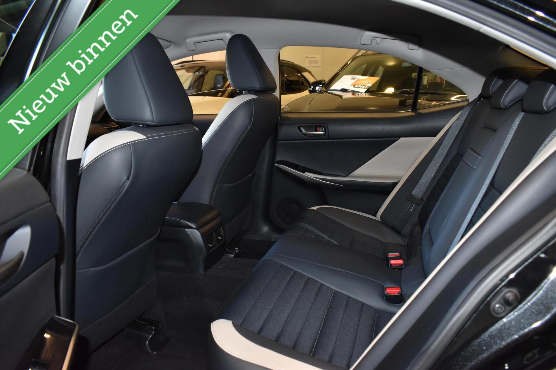 Hoofdafbeelding Lexus IS