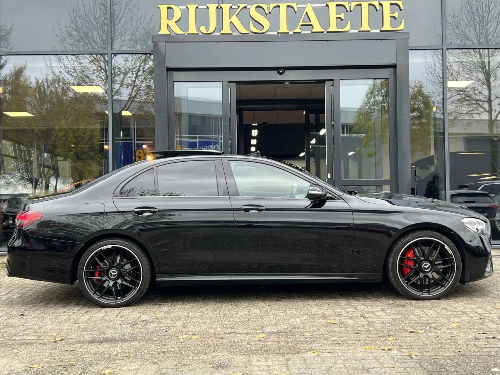 Hoofdafbeelding Mercedes-Benz E-Klasse