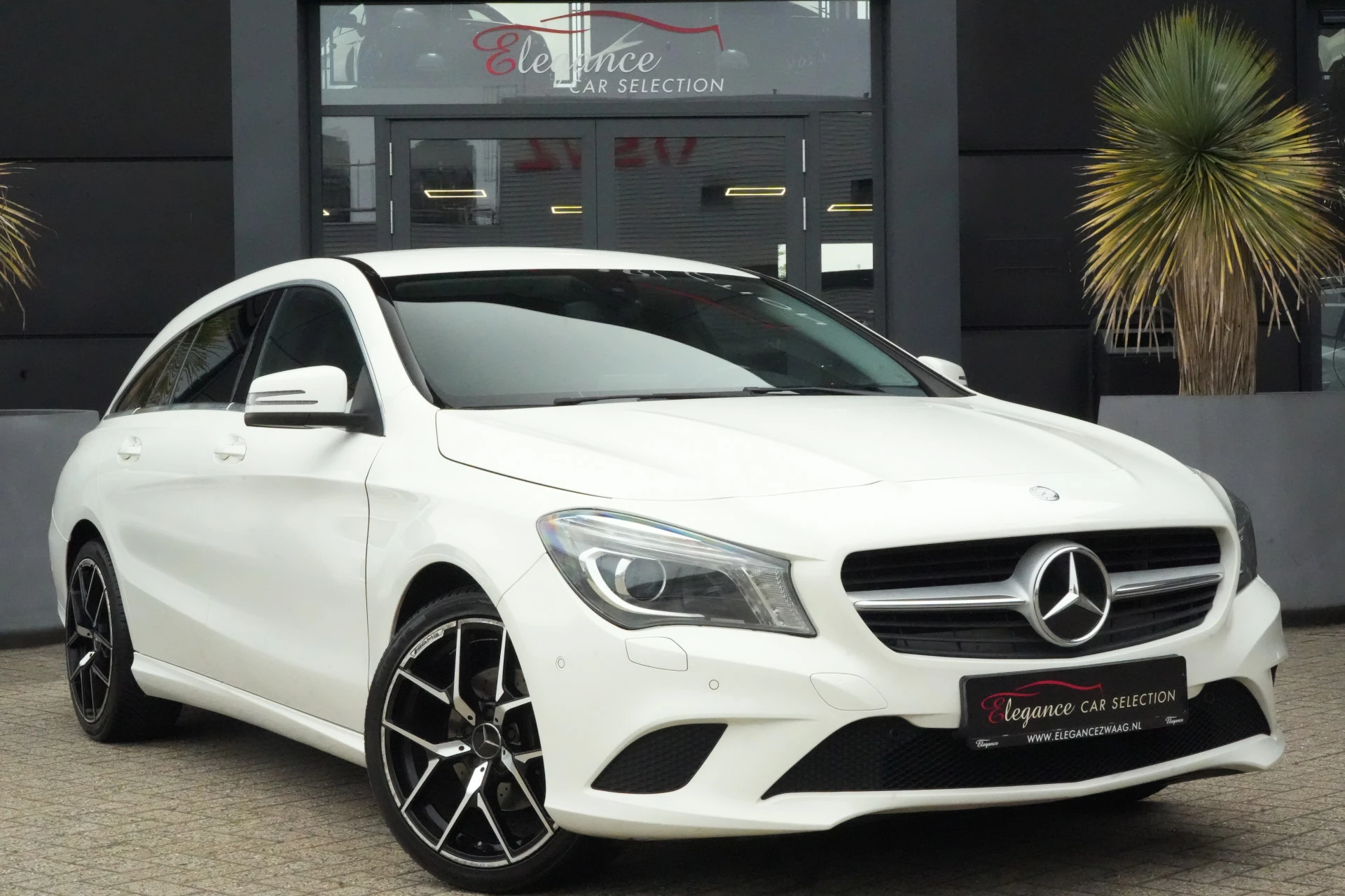 Hoofdafbeelding Mercedes-Benz CLA