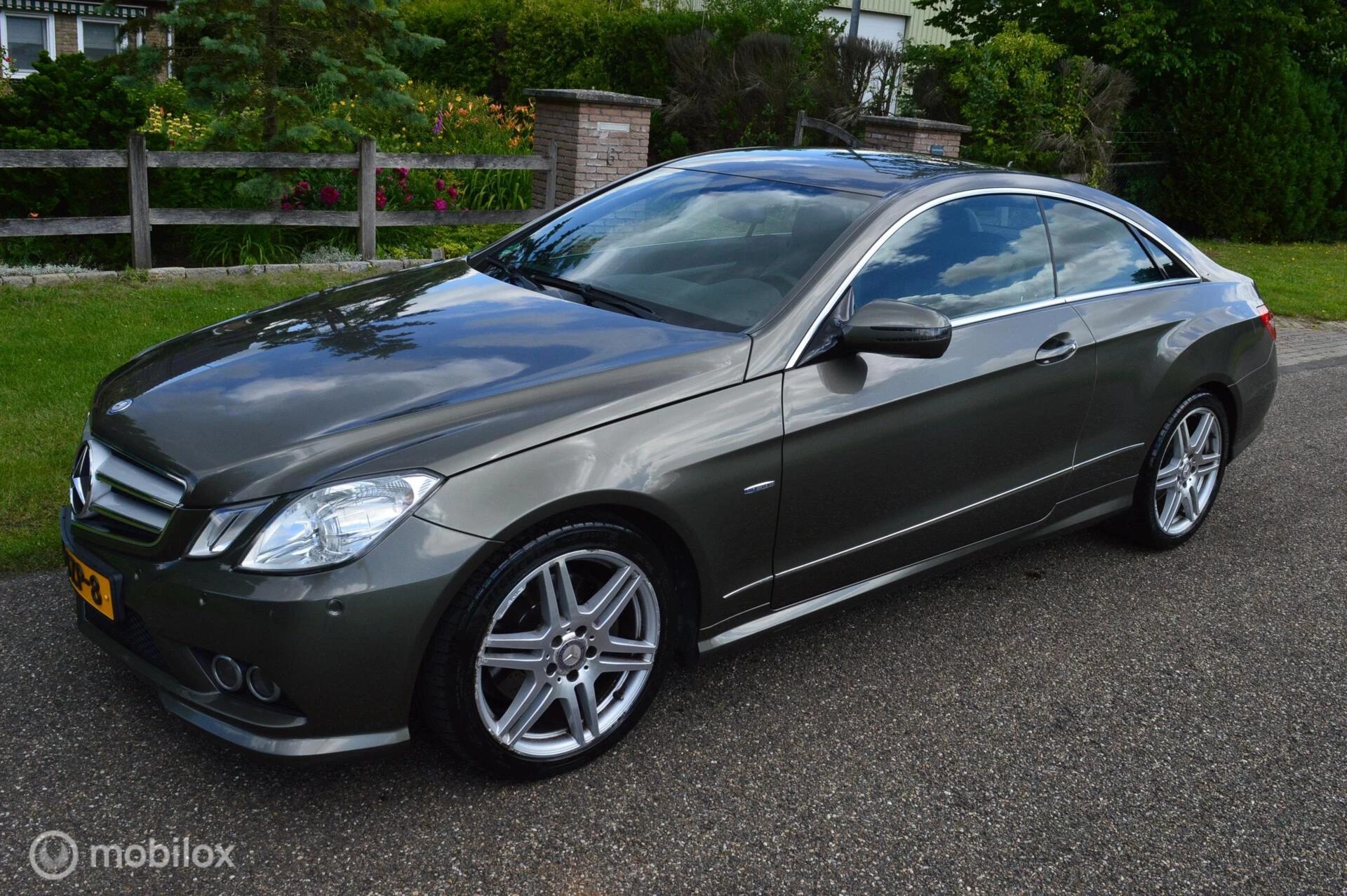 Hoofdafbeelding Mercedes-Benz E-Klasse