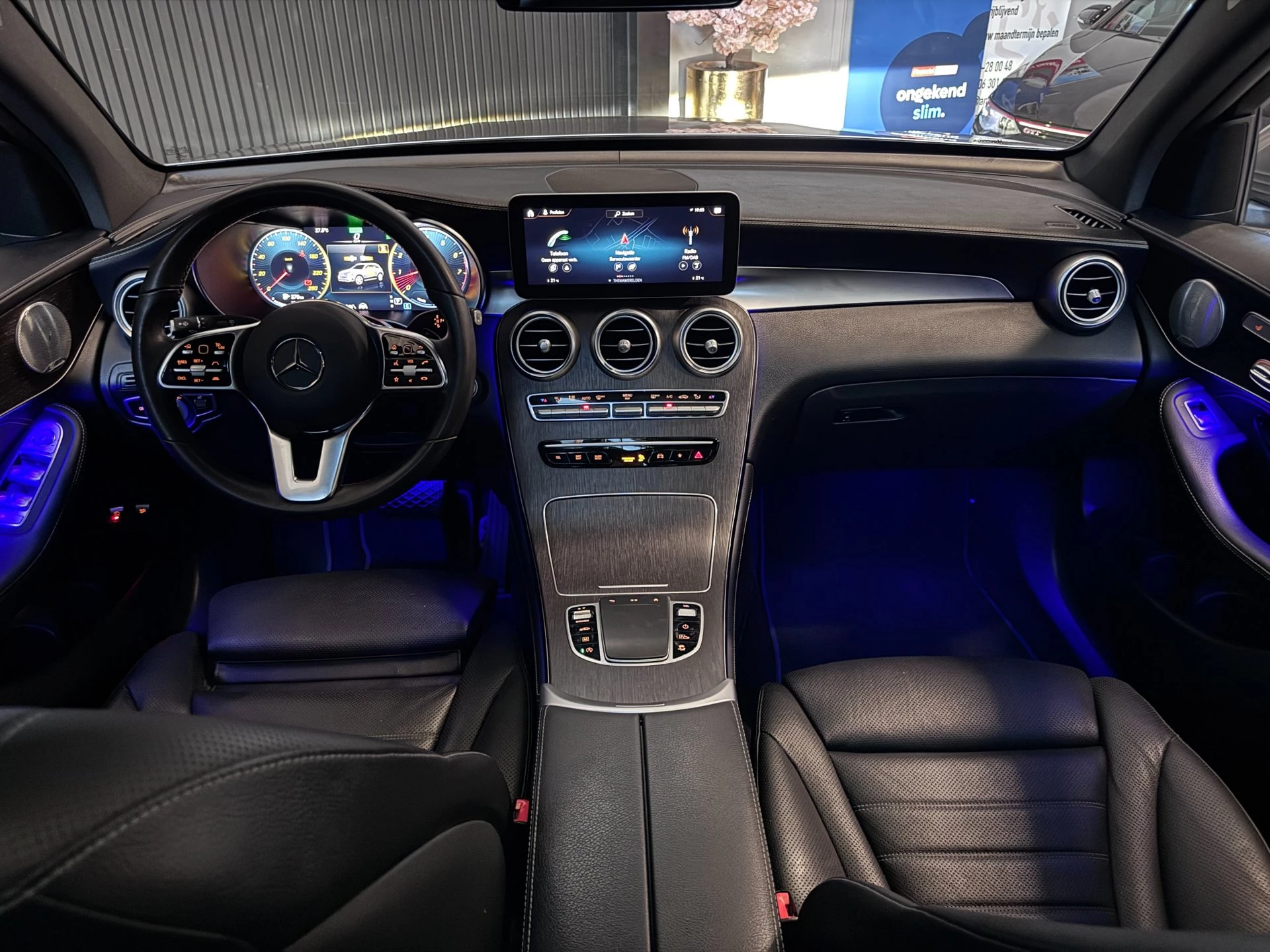 Hoofdafbeelding Mercedes-Benz GLC