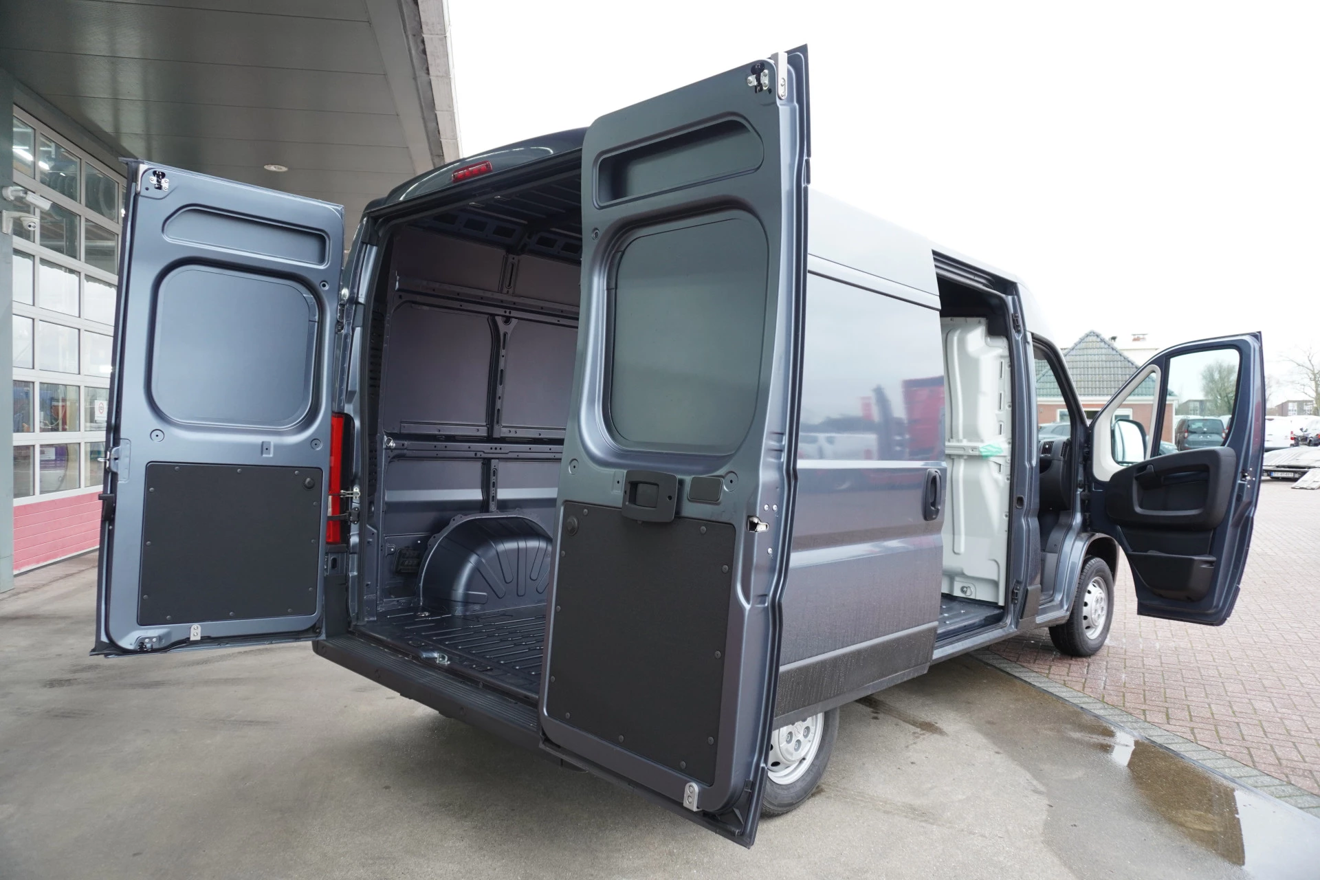 Hoofdafbeelding Opel Movano