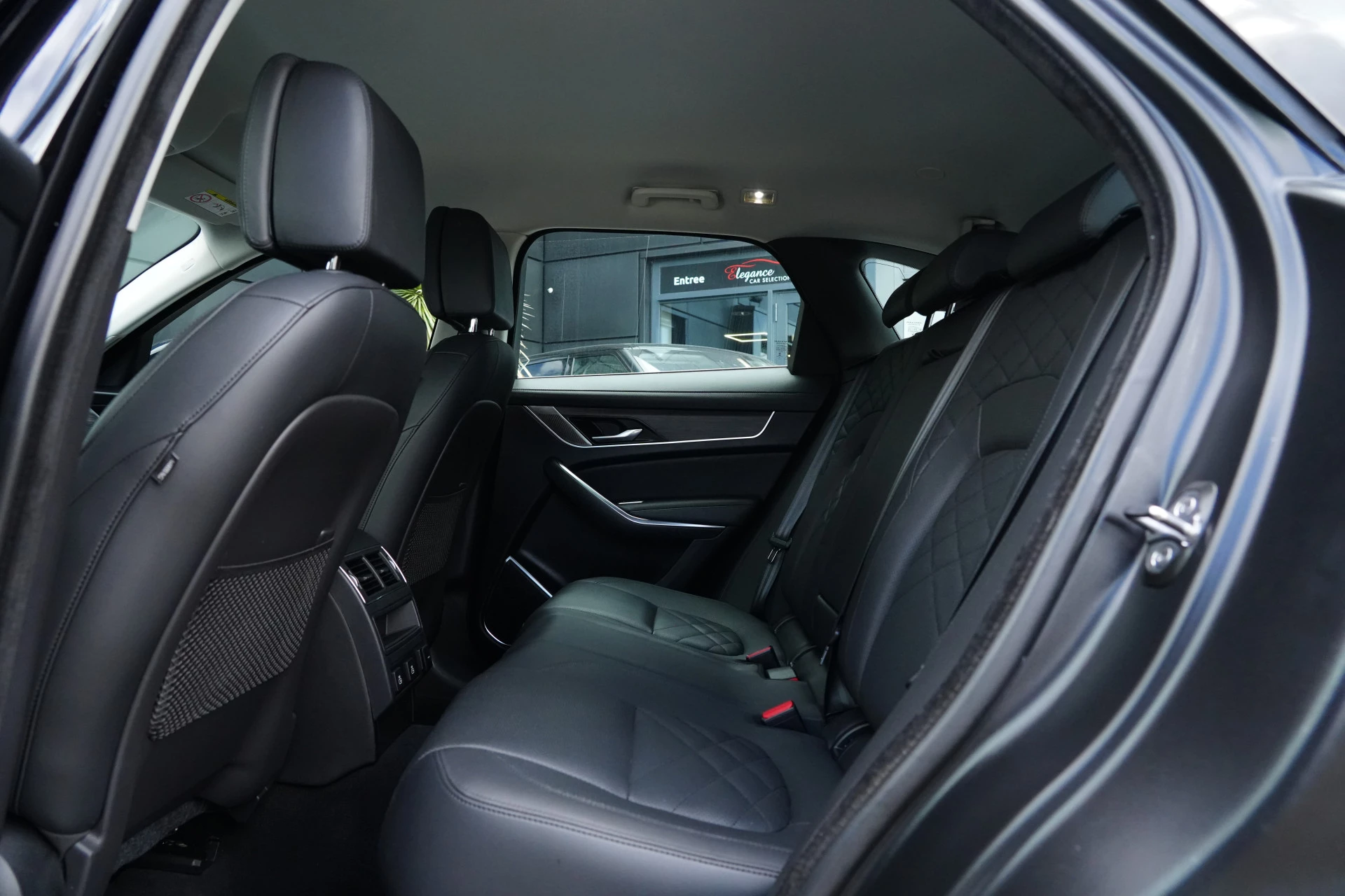 Hoofdafbeelding Jaguar F-PACE
