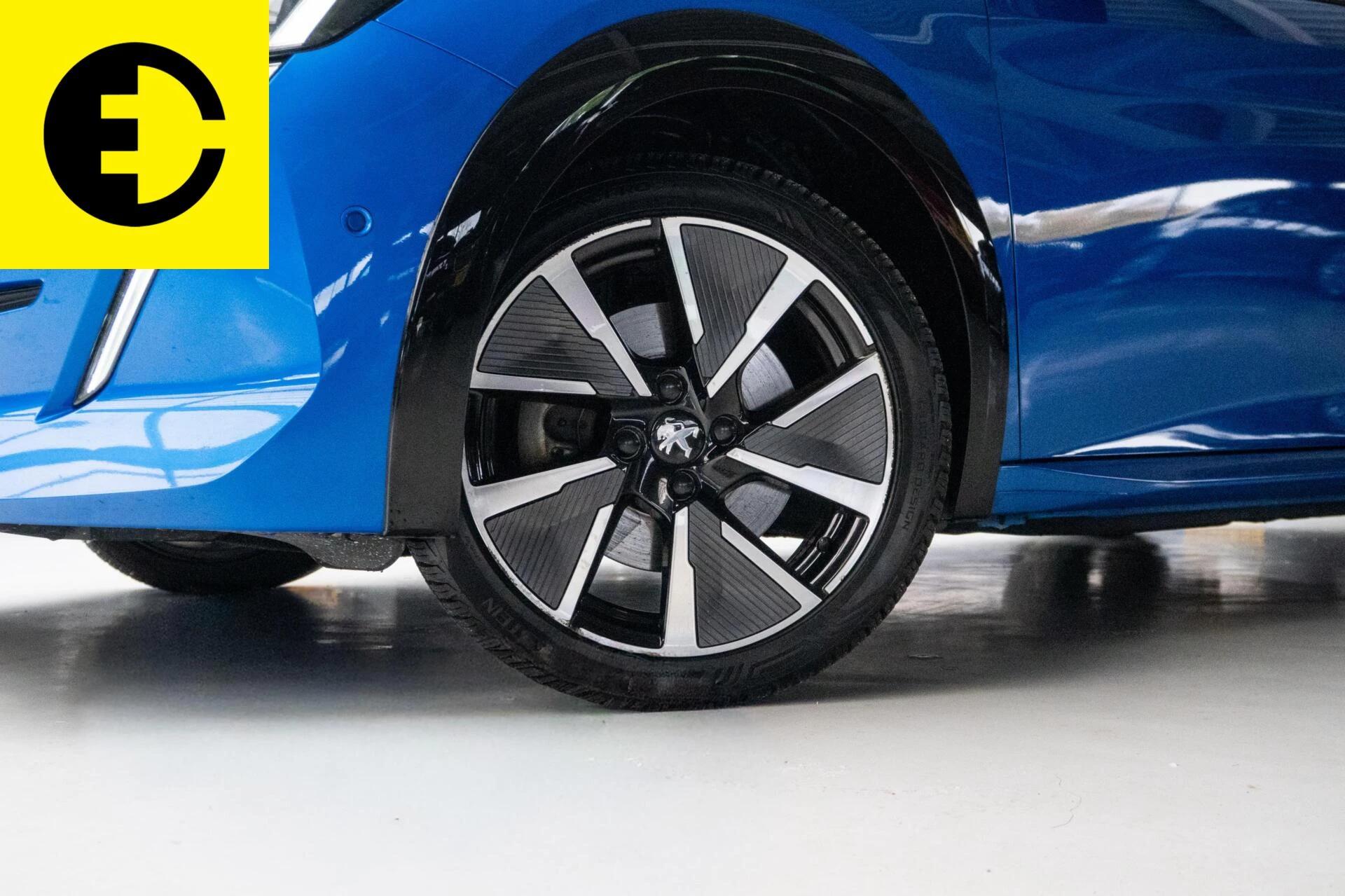 Hoofdafbeelding Peugeot e-208