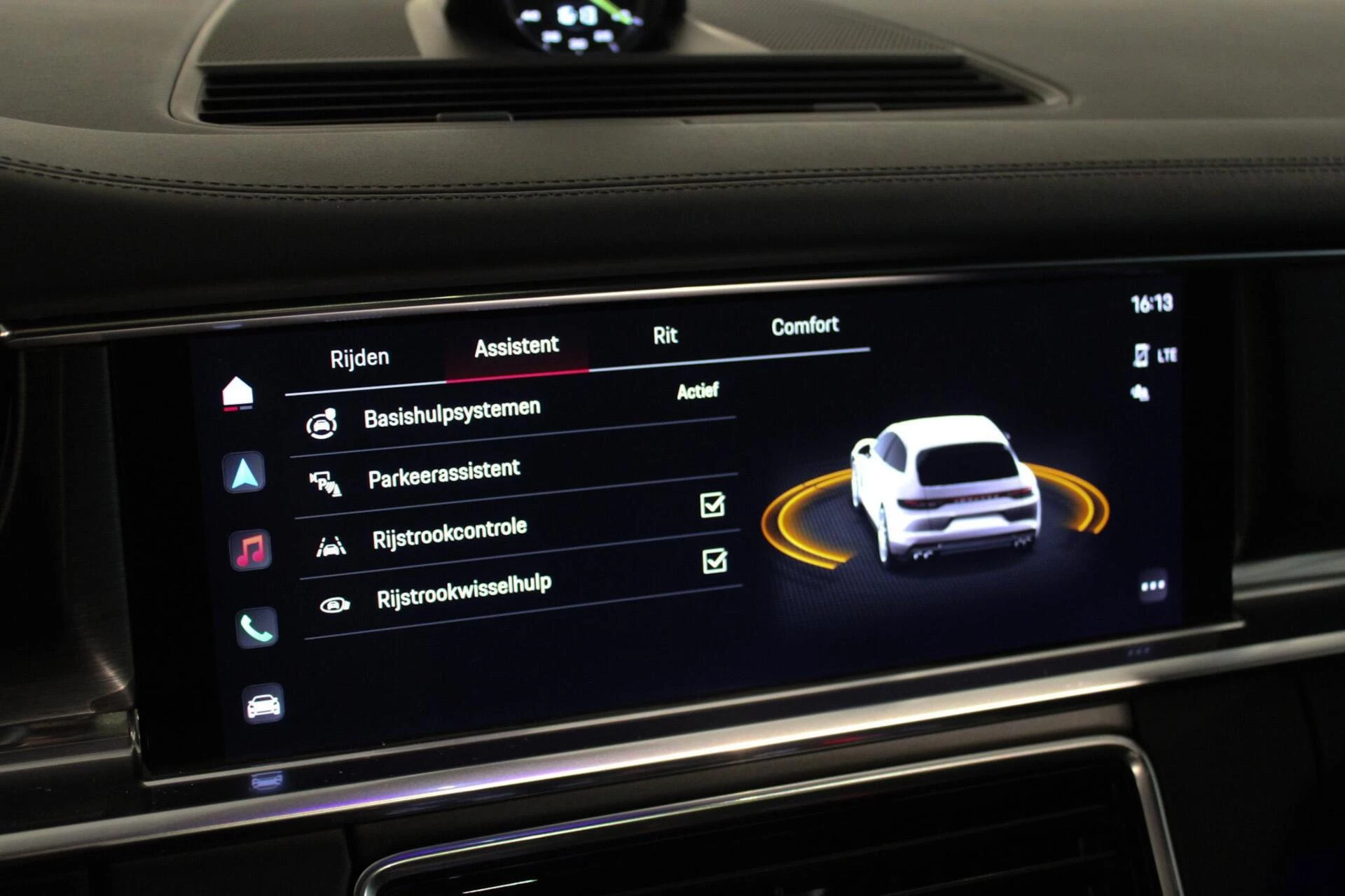 Hoofdafbeelding Porsche Panamera