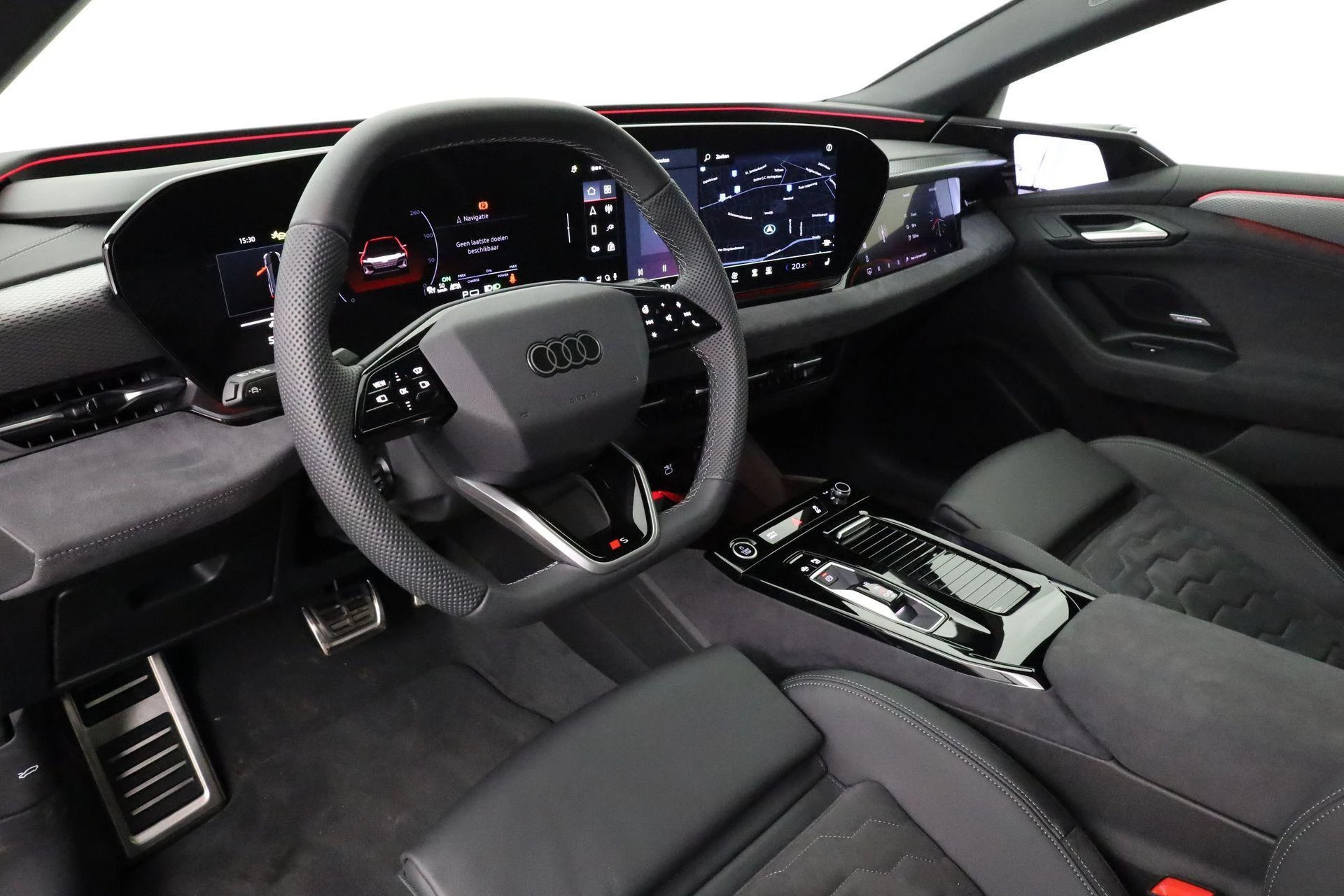 Hoofdafbeelding Audi A6 Avant e-tron