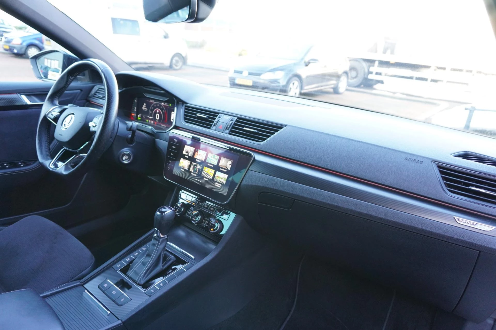 Hoofdafbeelding Škoda Superb