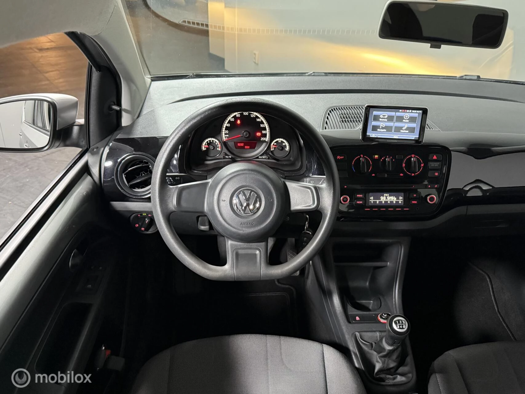 Hoofdafbeelding Volkswagen up!