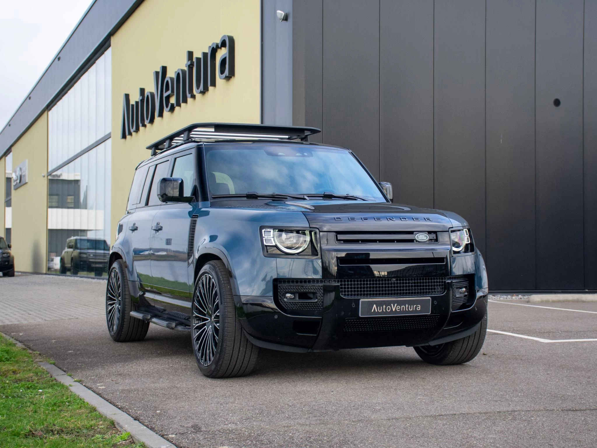 Hoofdafbeelding Land Rover Defender