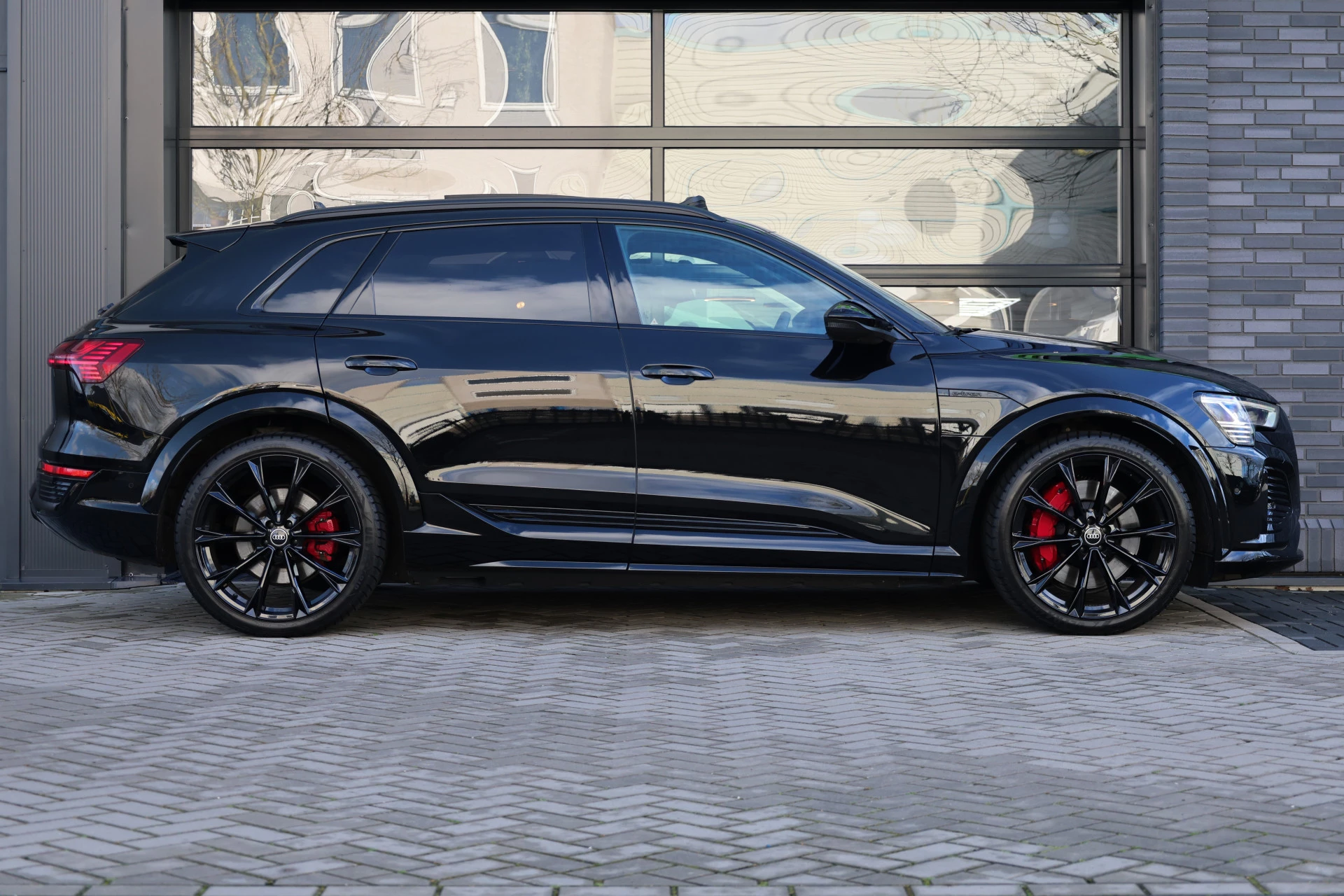 Hoofdafbeelding Audi Q8 e-tron