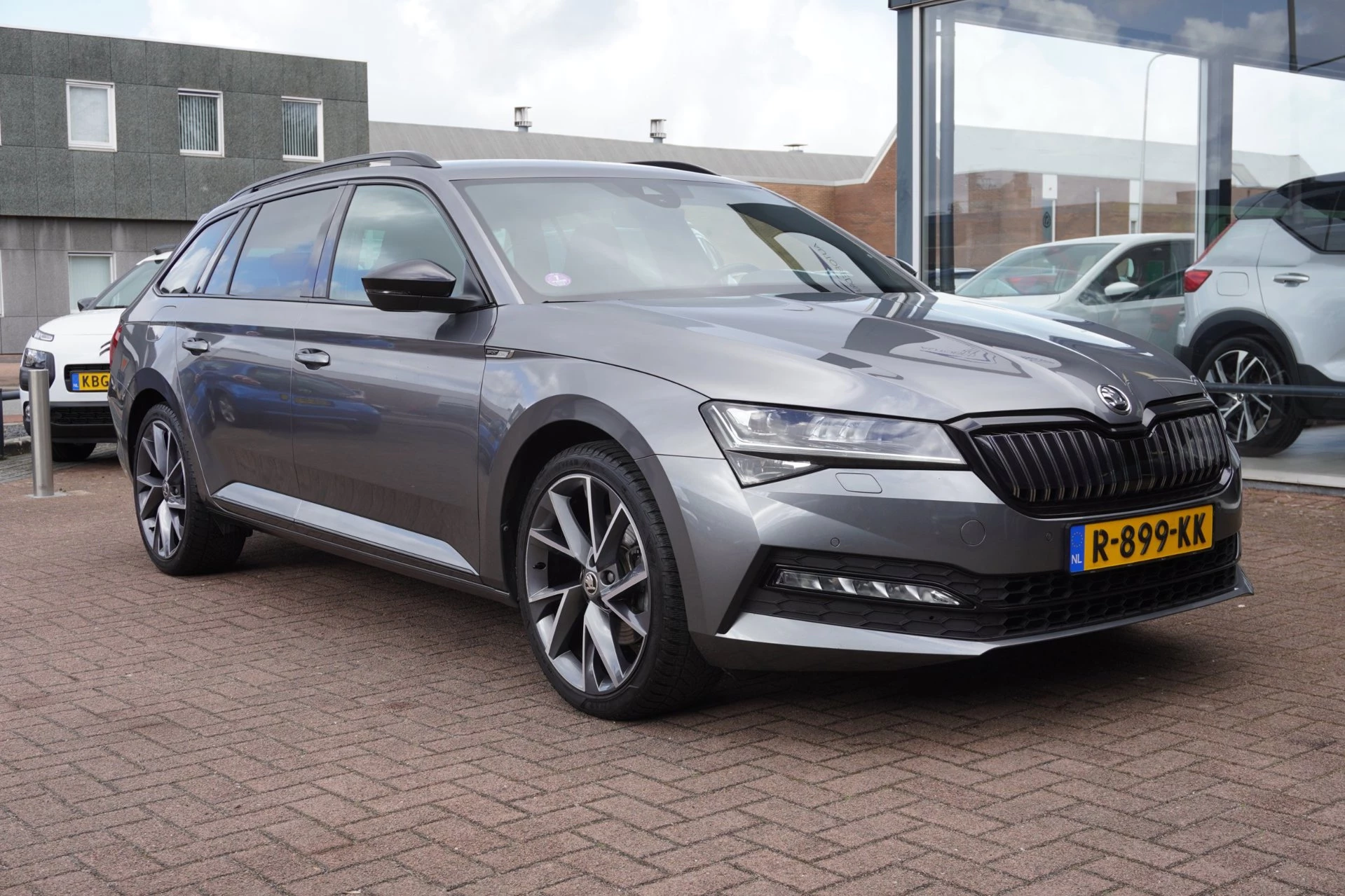 Hoofdafbeelding Škoda Superb