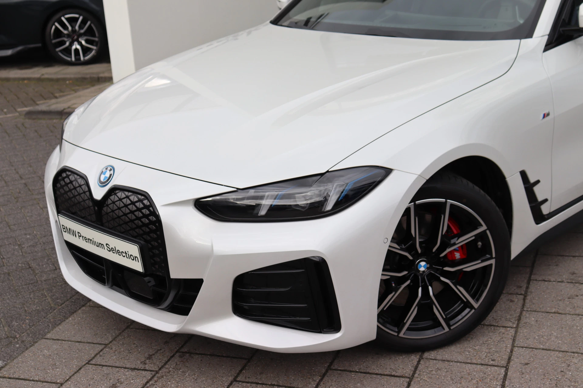 Hoofdafbeelding BMW i4