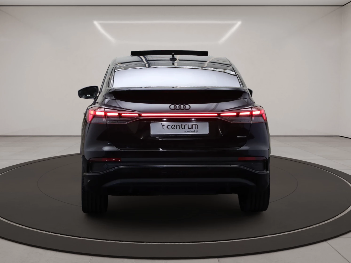 Hoofdafbeelding Audi Q4 Sportback e-tron