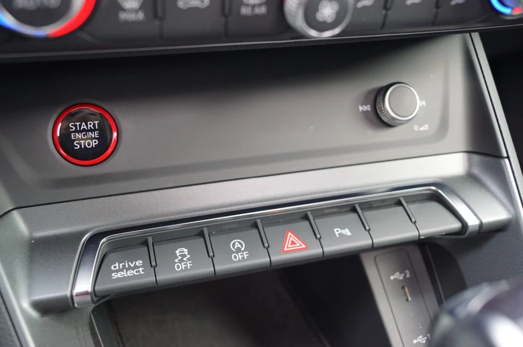 Hoofdafbeelding Audi RSQ3