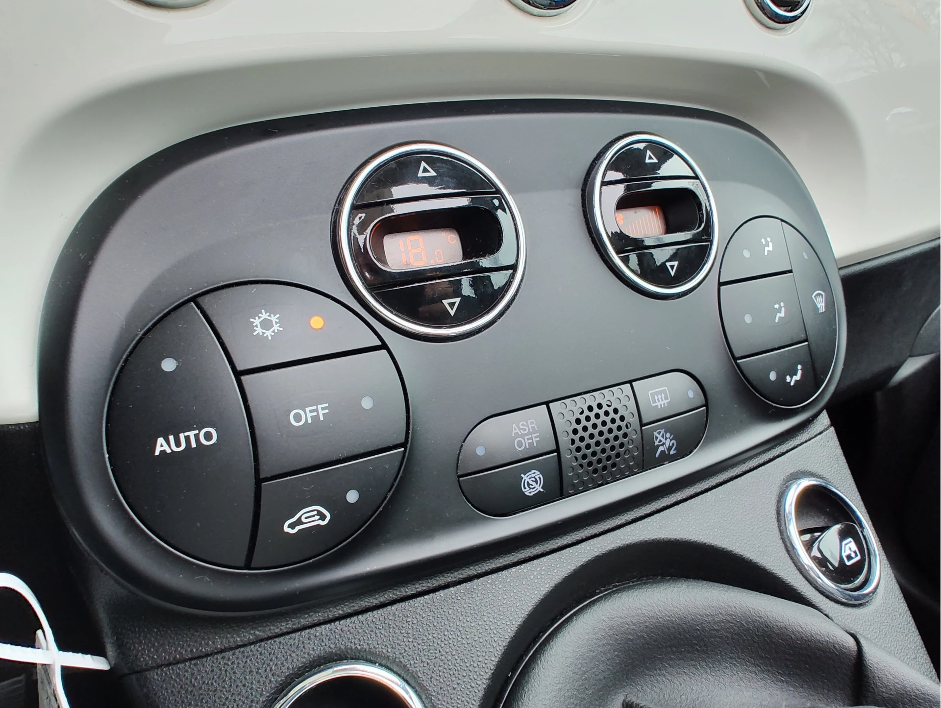 Hoofdafbeelding Fiat 500C