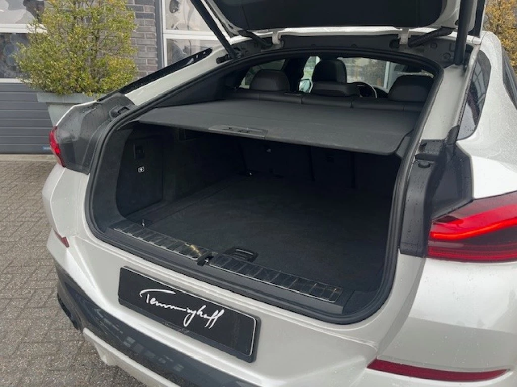 Hoofdafbeelding BMW X6