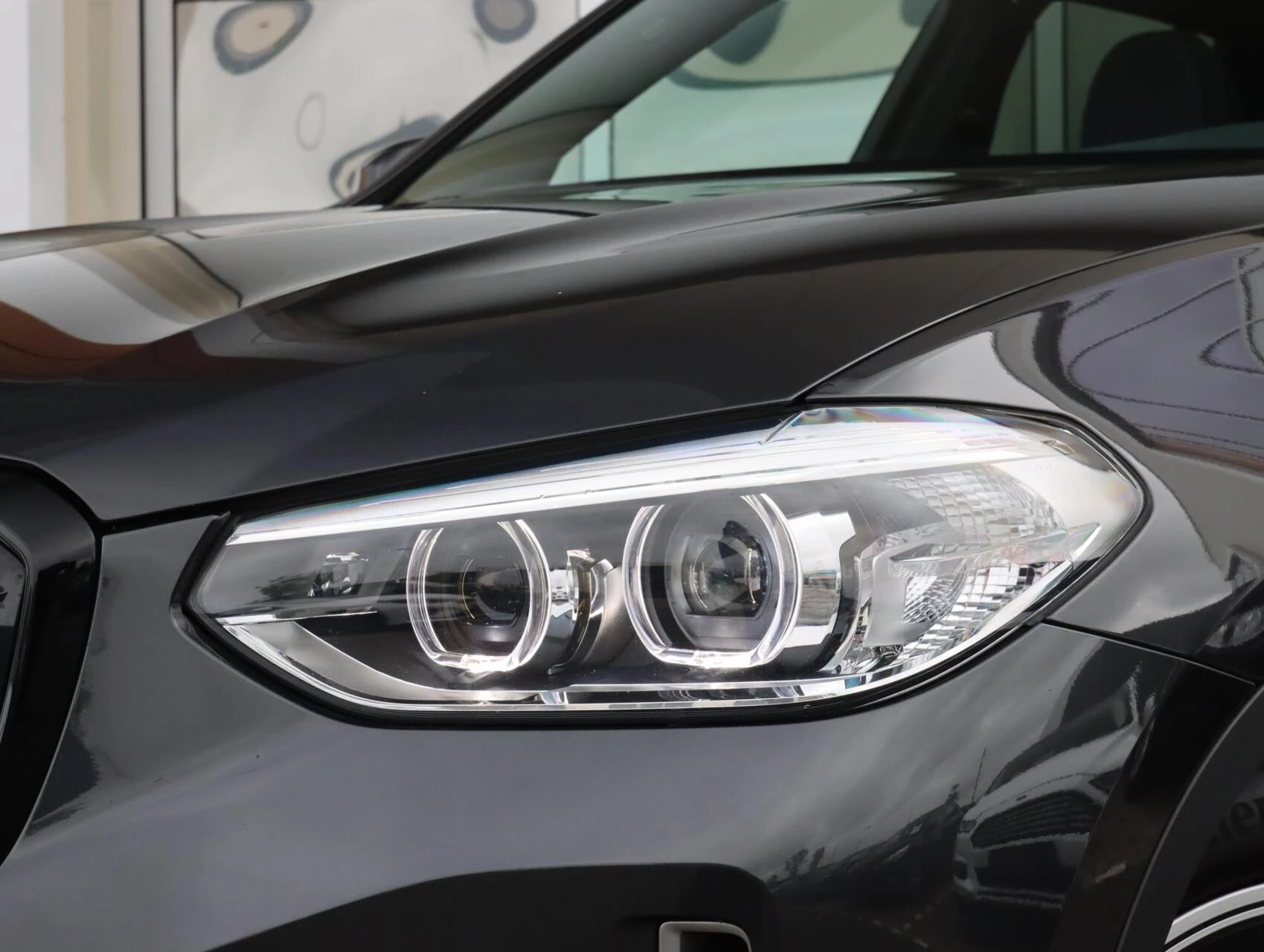 Hoofdafbeelding BMW iX3