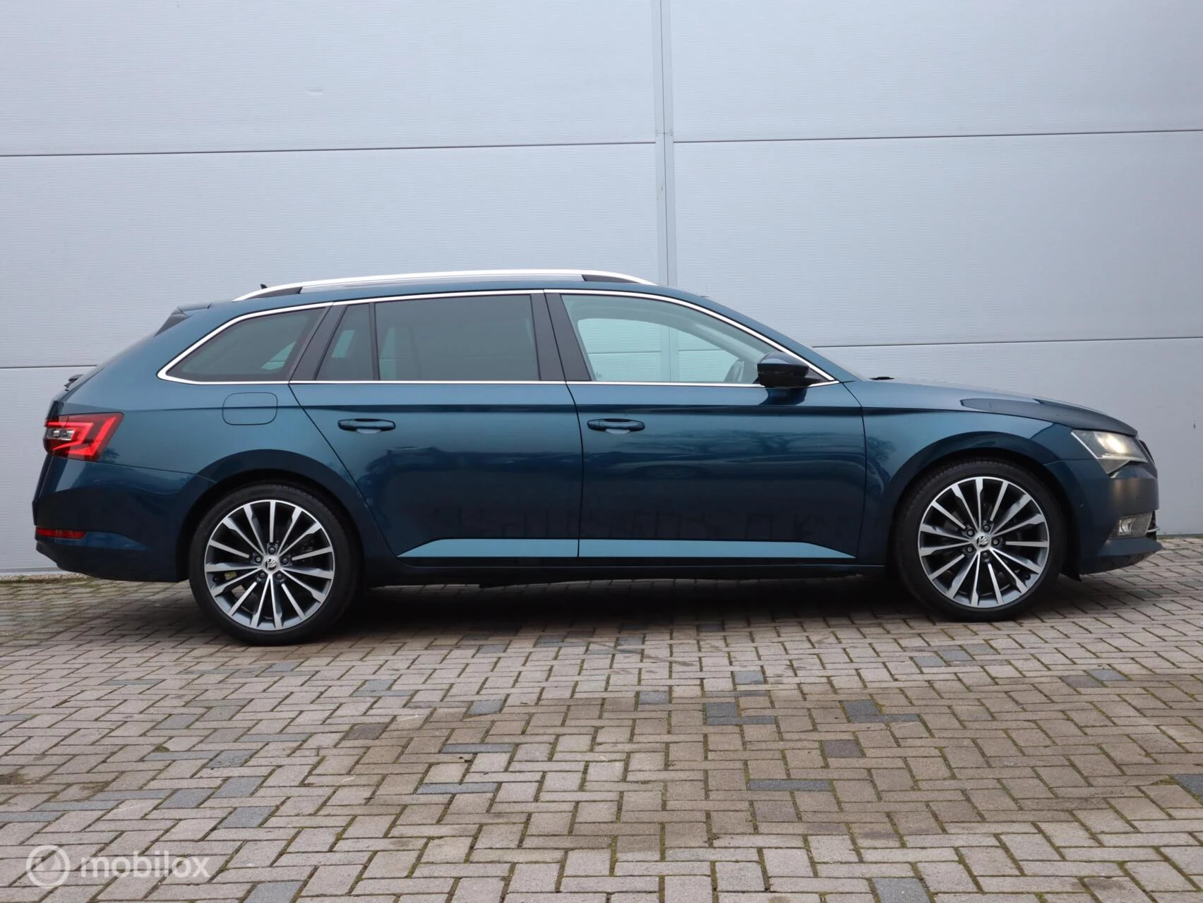 Hoofdafbeelding Škoda Superb