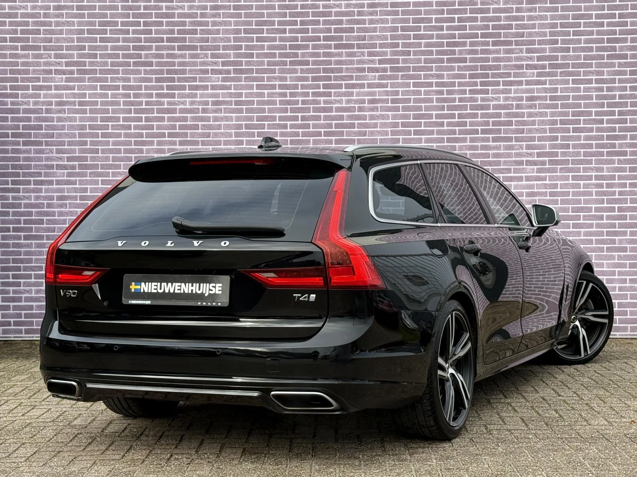 Hoofdafbeelding Volvo V90