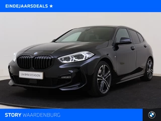 BMW 1 Serie 120i High Executive M Sport Automaat / Sportstoelen / Adaptieve LED / Live Cockpit Professional / M Sportonderstel / Stoelverwarming