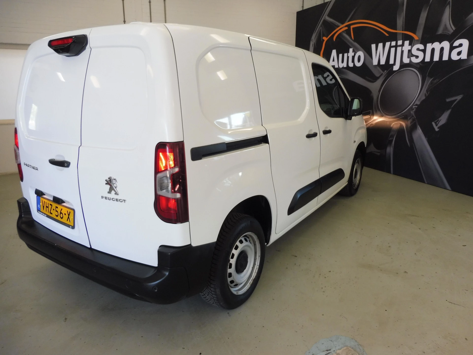 Hoofdafbeelding Peugeot Partner