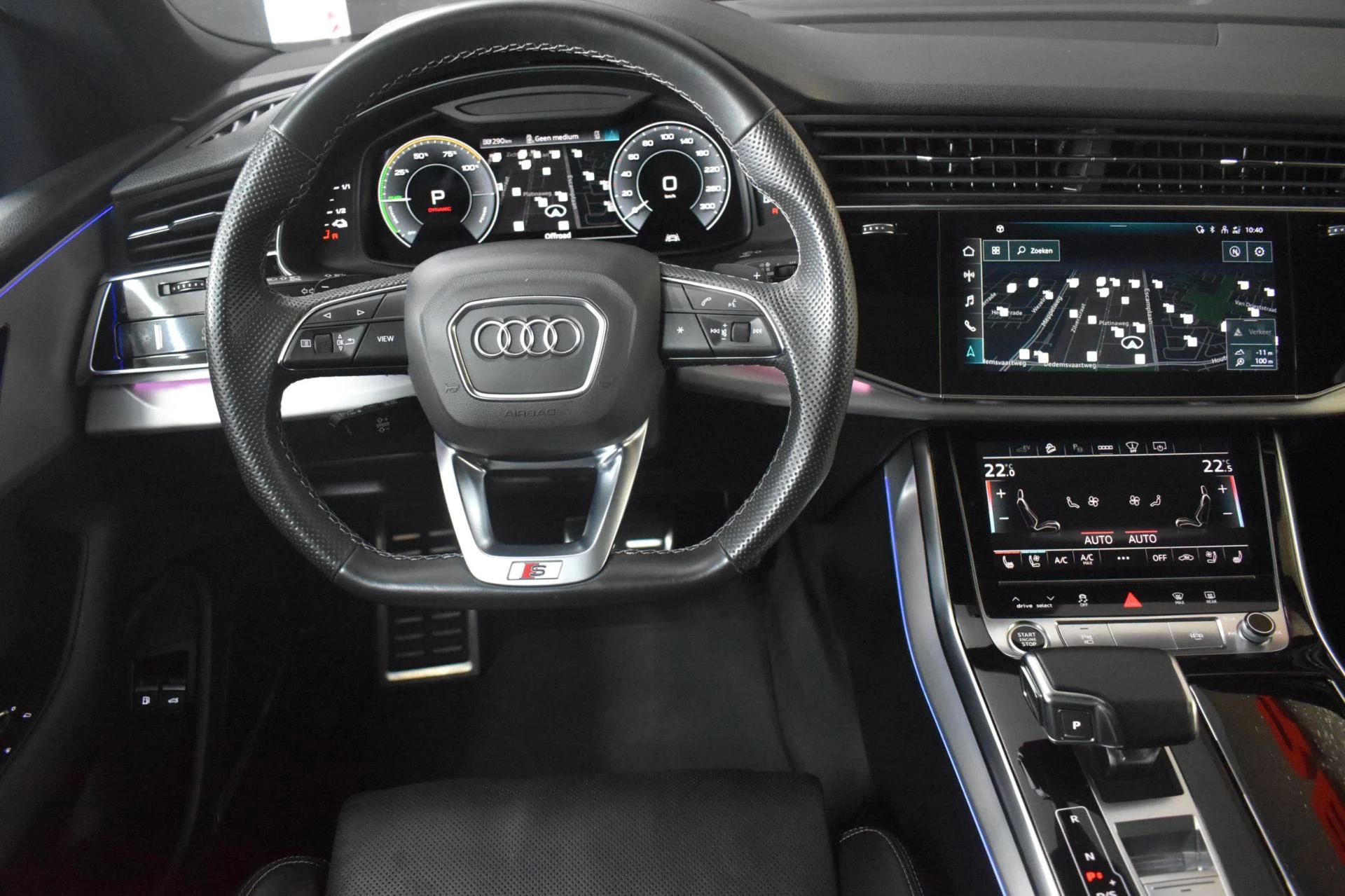 Hoofdafbeelding Audi Q8