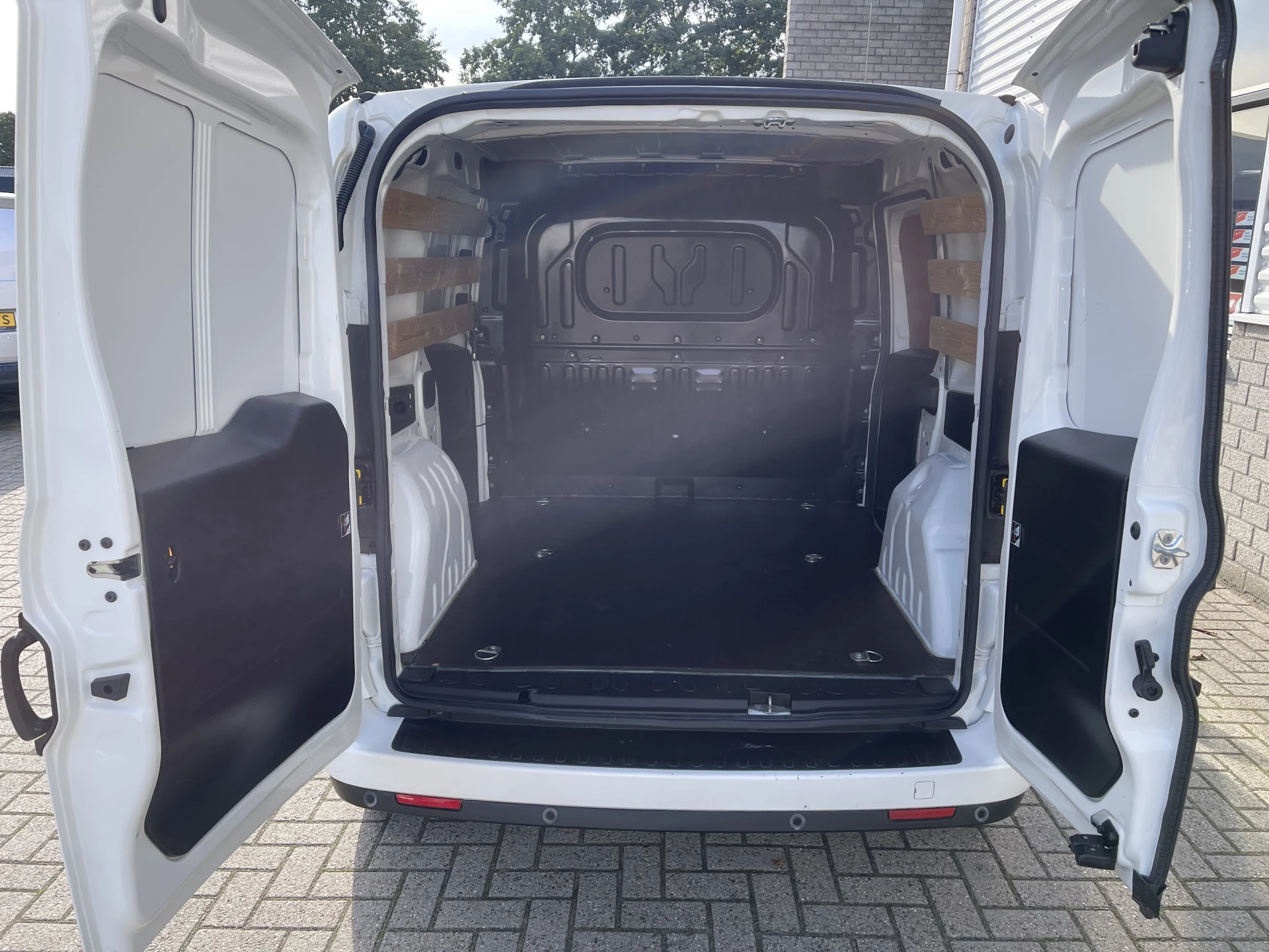 Hoofdafbeelding Opel Combo