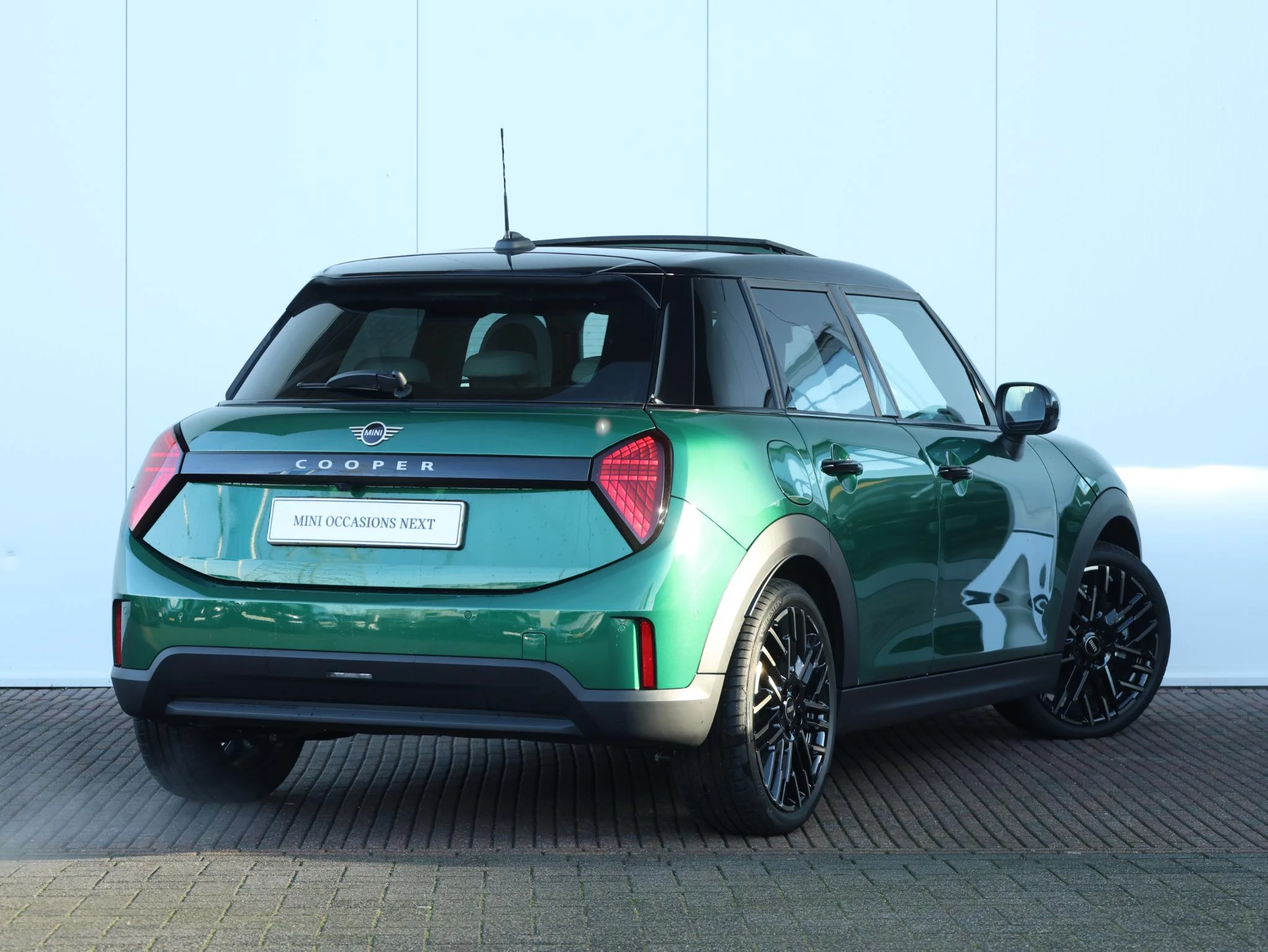 Hoofdafbeelding MINI 5-deurs