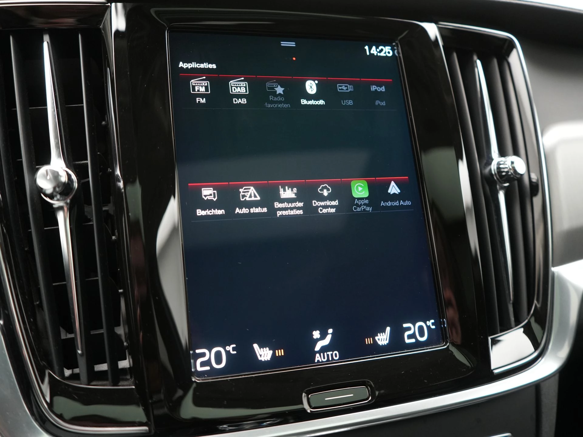 Hoofdafbeelding Volvo V90