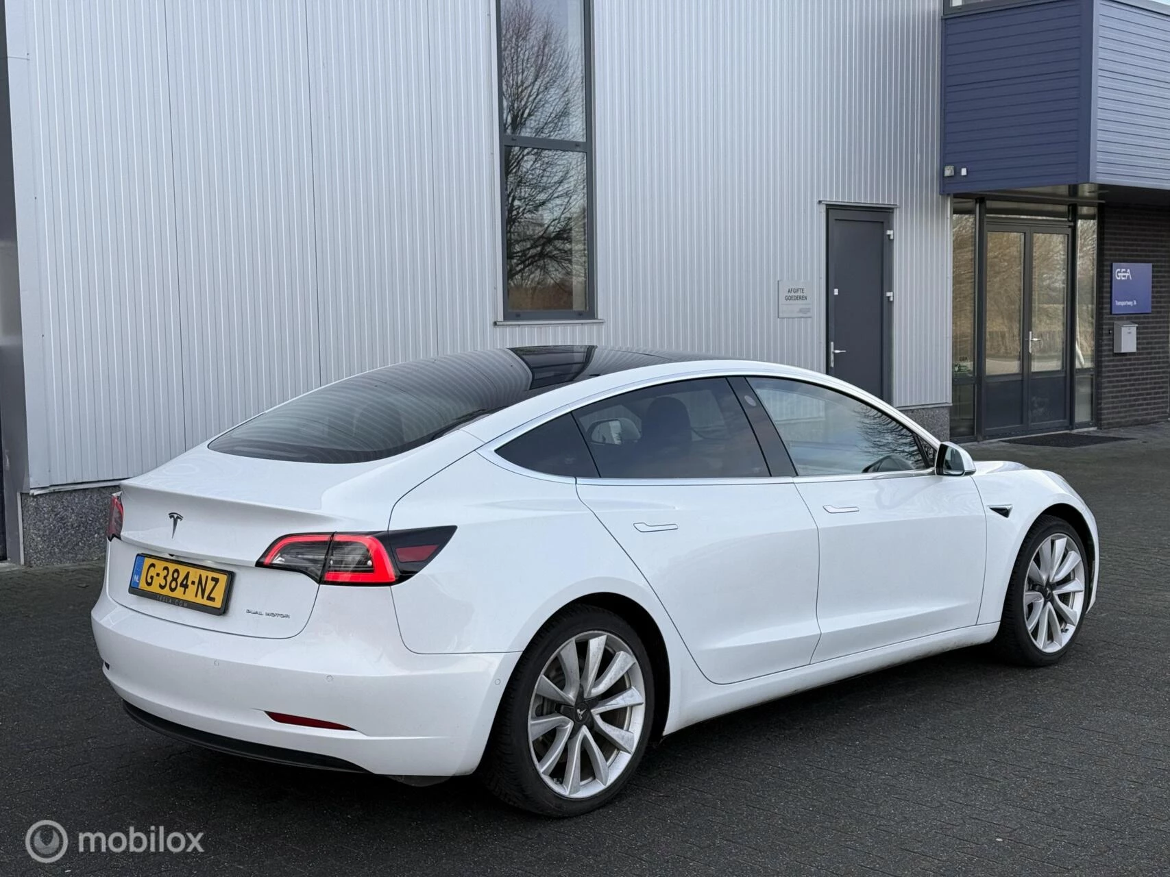 Hoofdafbeelding Tesla Model 3
