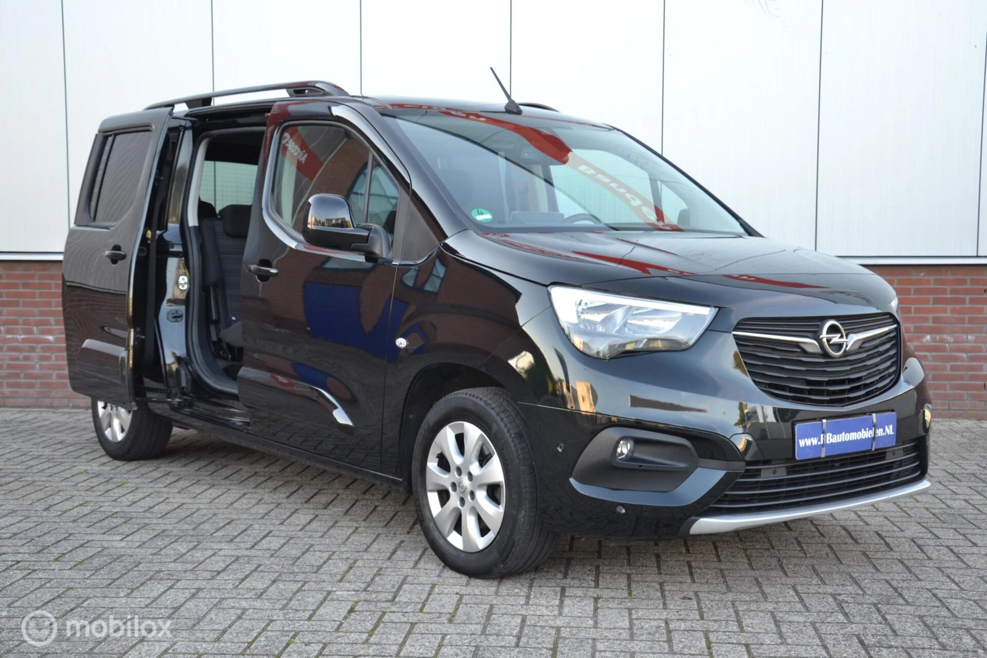 Hoofdafbeelding Opel Combo