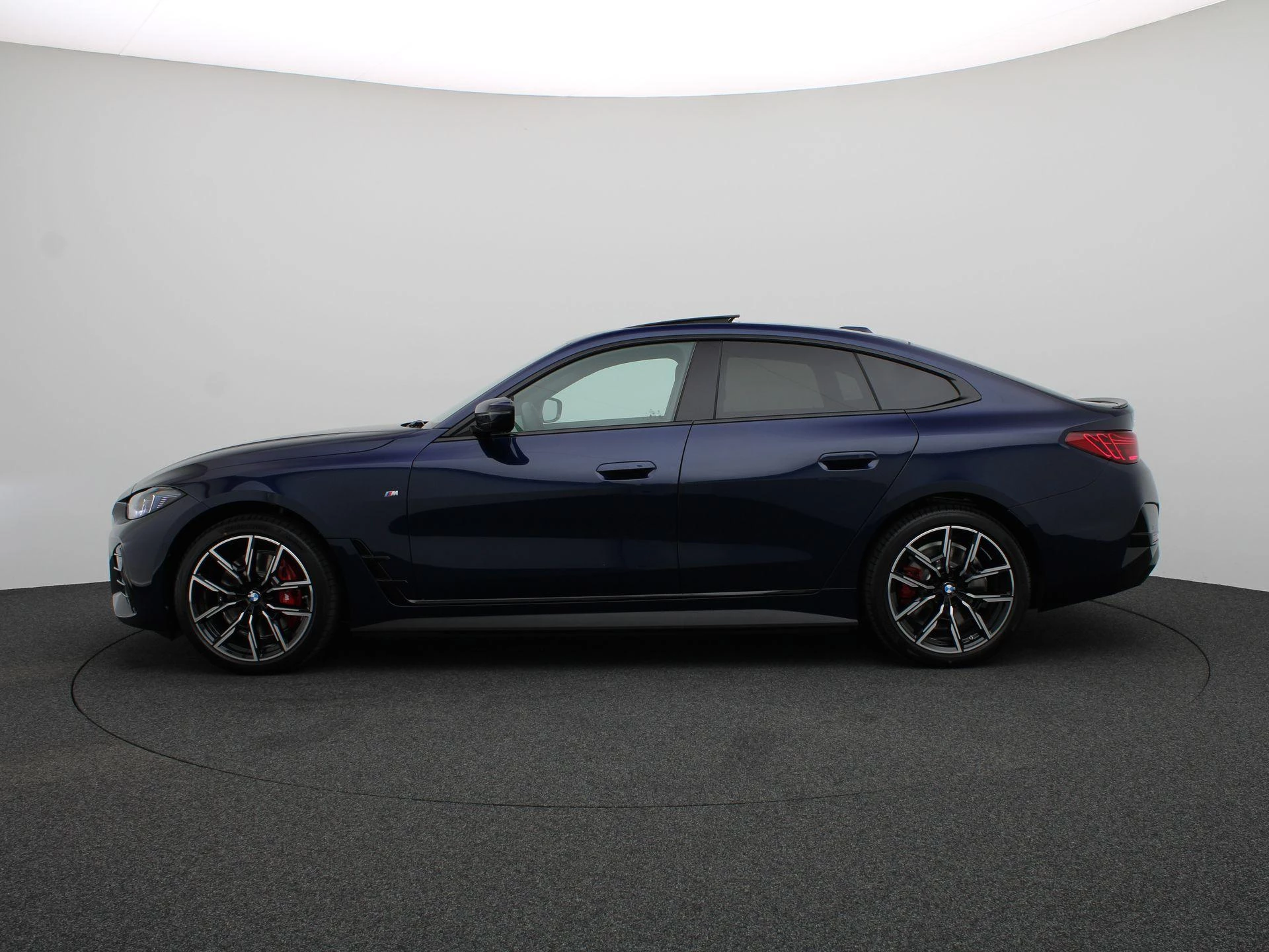 Hoofdafbeelding BMW i4