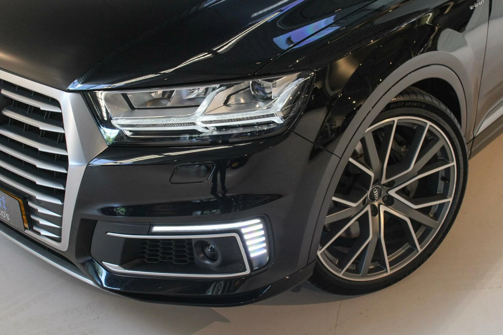 Hoofdafbeelding Audi Q7