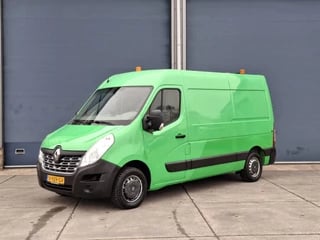 Renault Master T35 2.3 dCi L2H2 AIRCO / CRUISE CONTROLE / NAVI / CAMERA / TREKHAAK / EURO 6