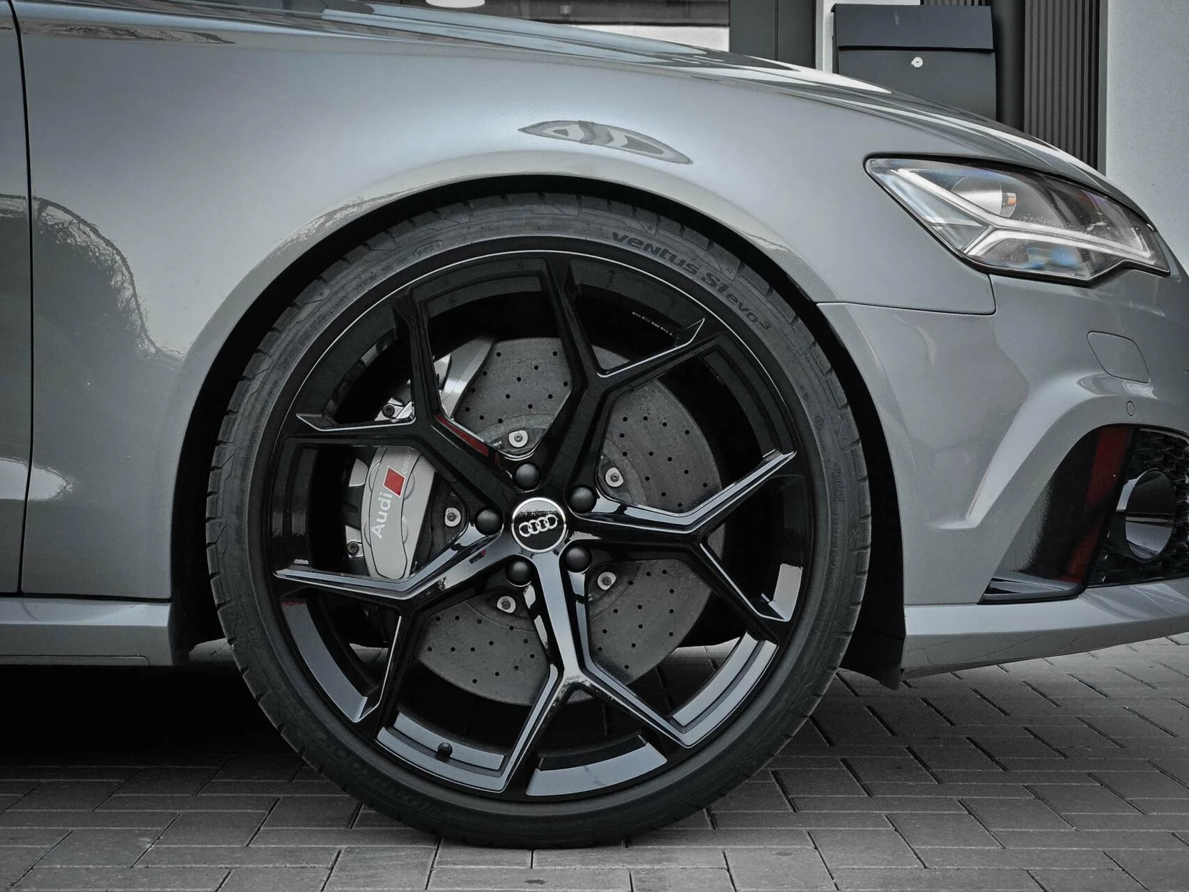Hoofdafbeelding Audi RS6