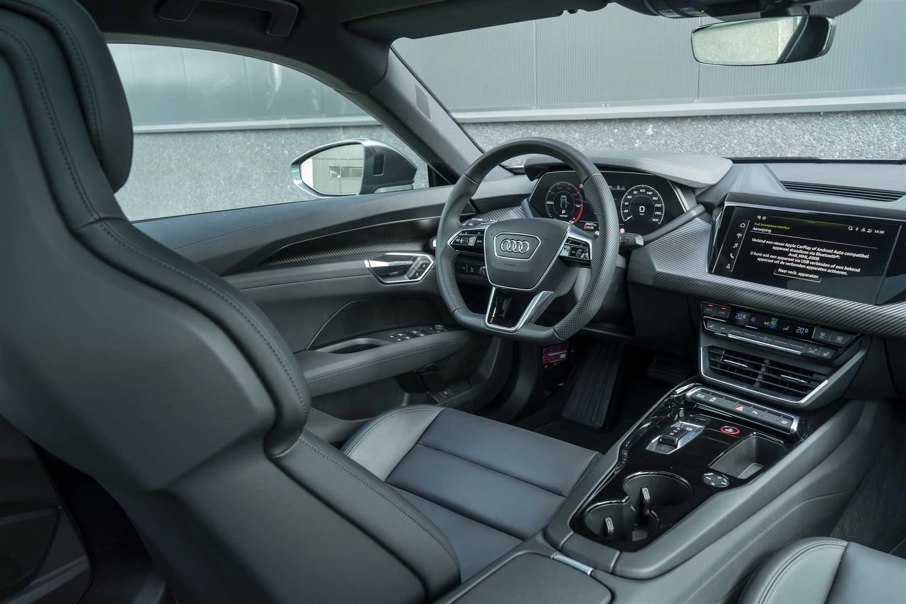 Hoofdafbeelding Audi e-tron GT