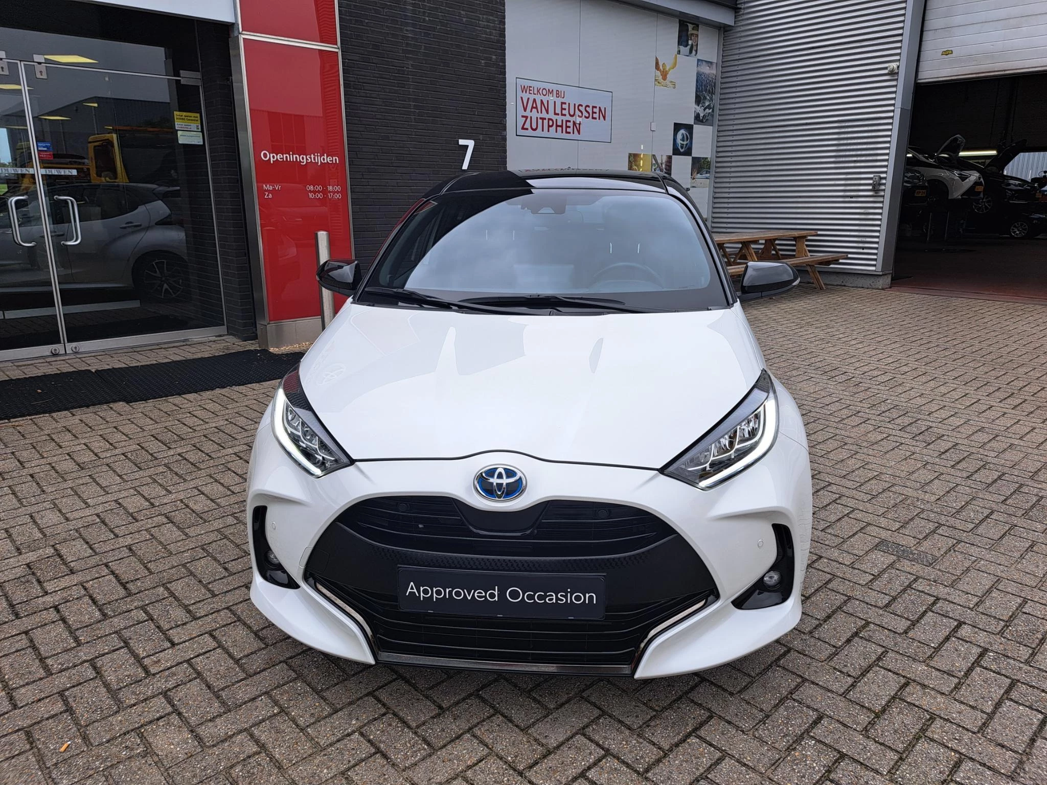 Hoofdafbeelding Toyota Yaris